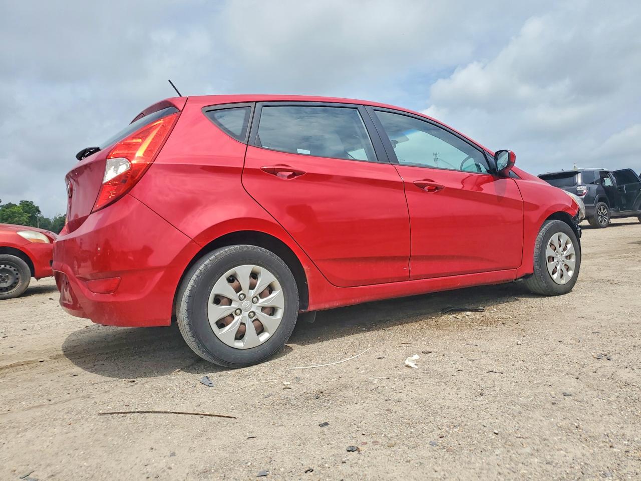 2016 Hyundai Accent Se Red vin: KMHCT5AE3GU253078