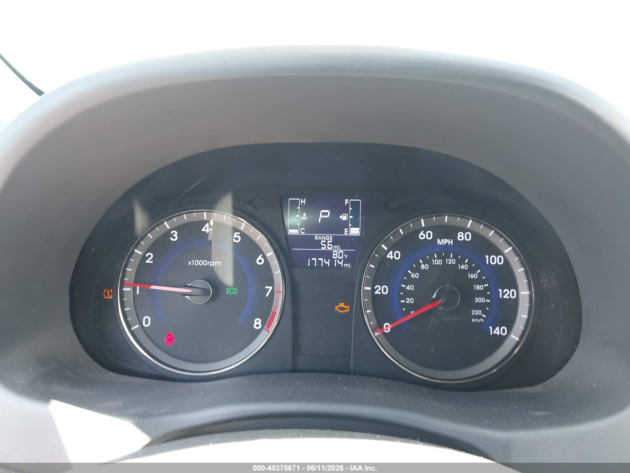 2017 Hyundai Accent Se Красный vin: KMHCT5AE3HU351660