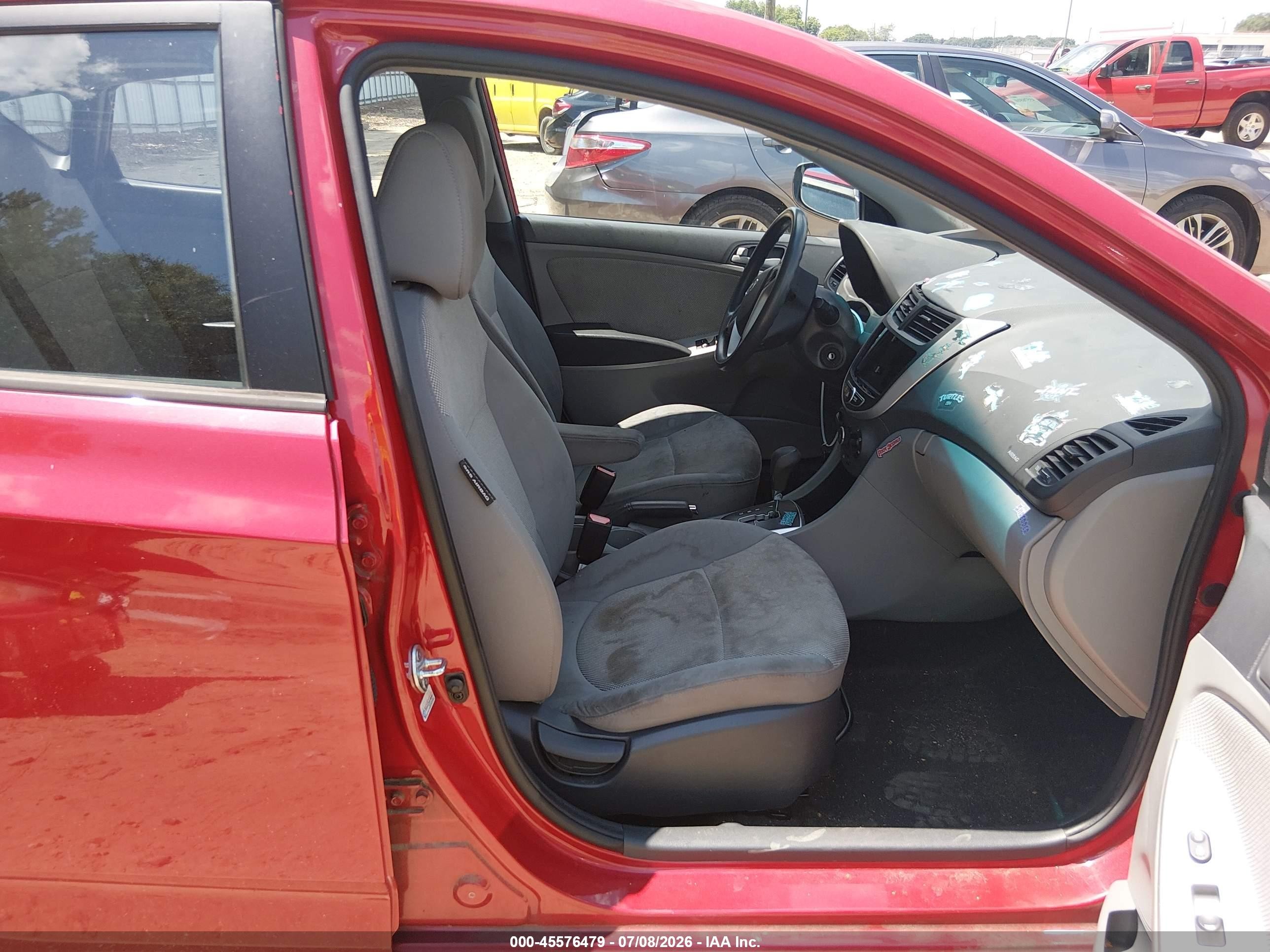 2013 Hyundai Accent Gs Red vin: KMHCT5AE4DU066217