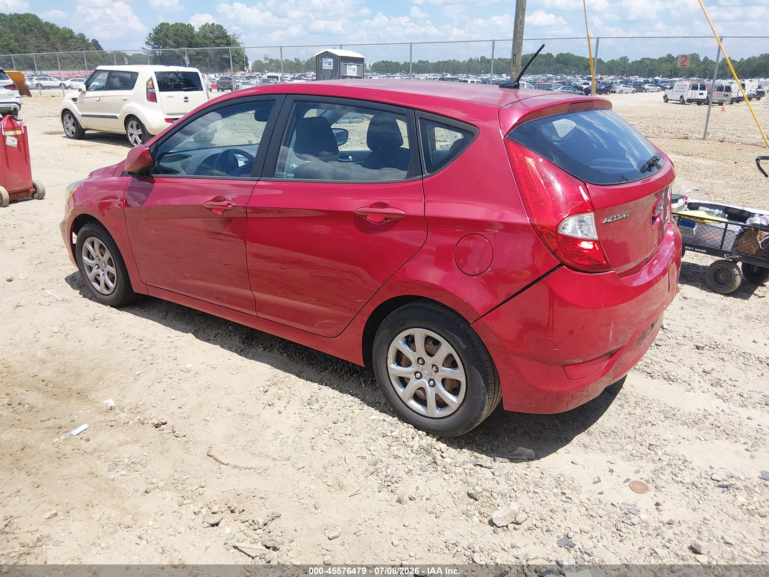 2013 Hyundai Accent Gs Red vin: KMHCT5AE4DU066217