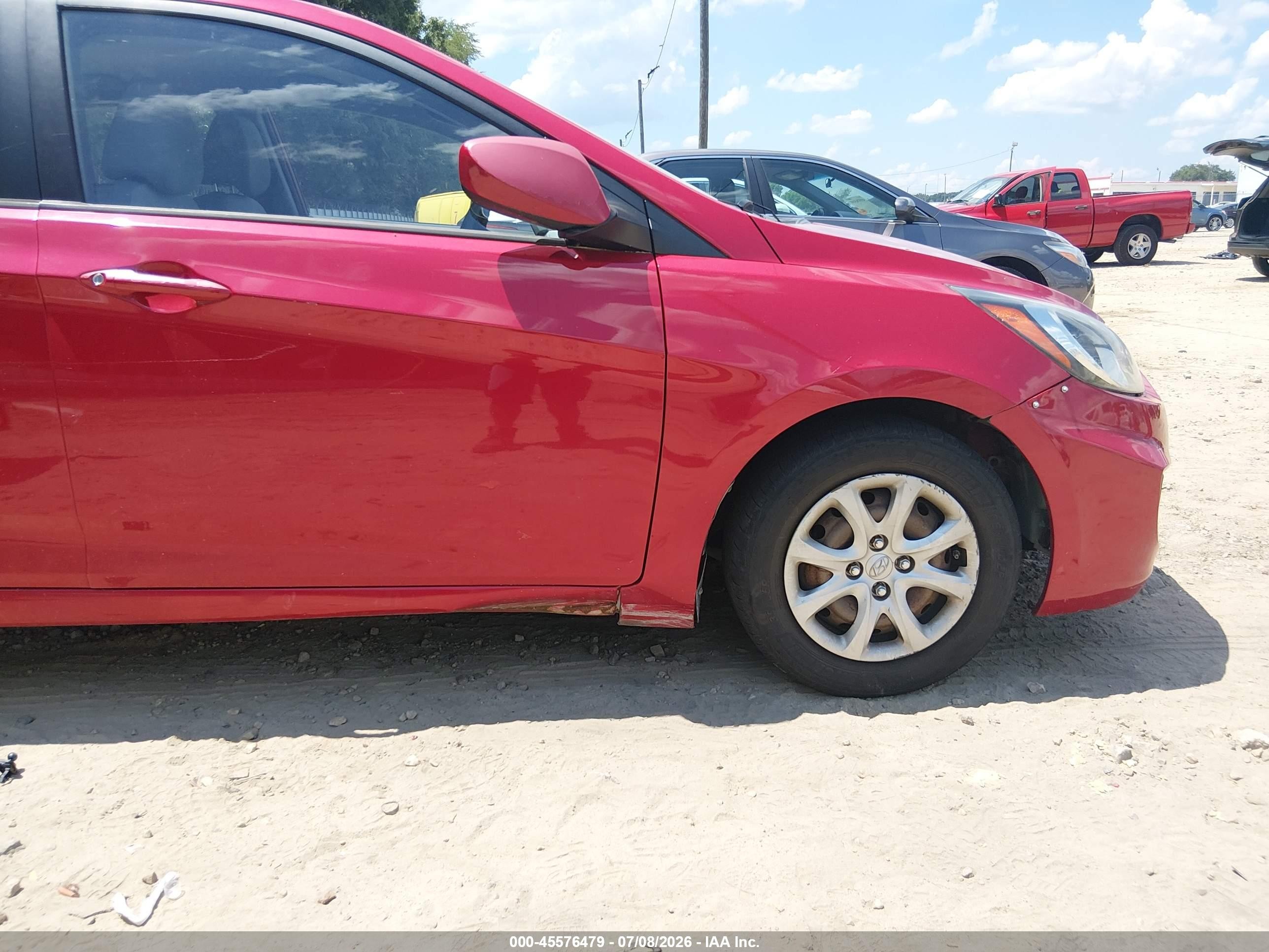 2013 Hyundai Accent Gs Red vin: KMHCT5AE4DU066217