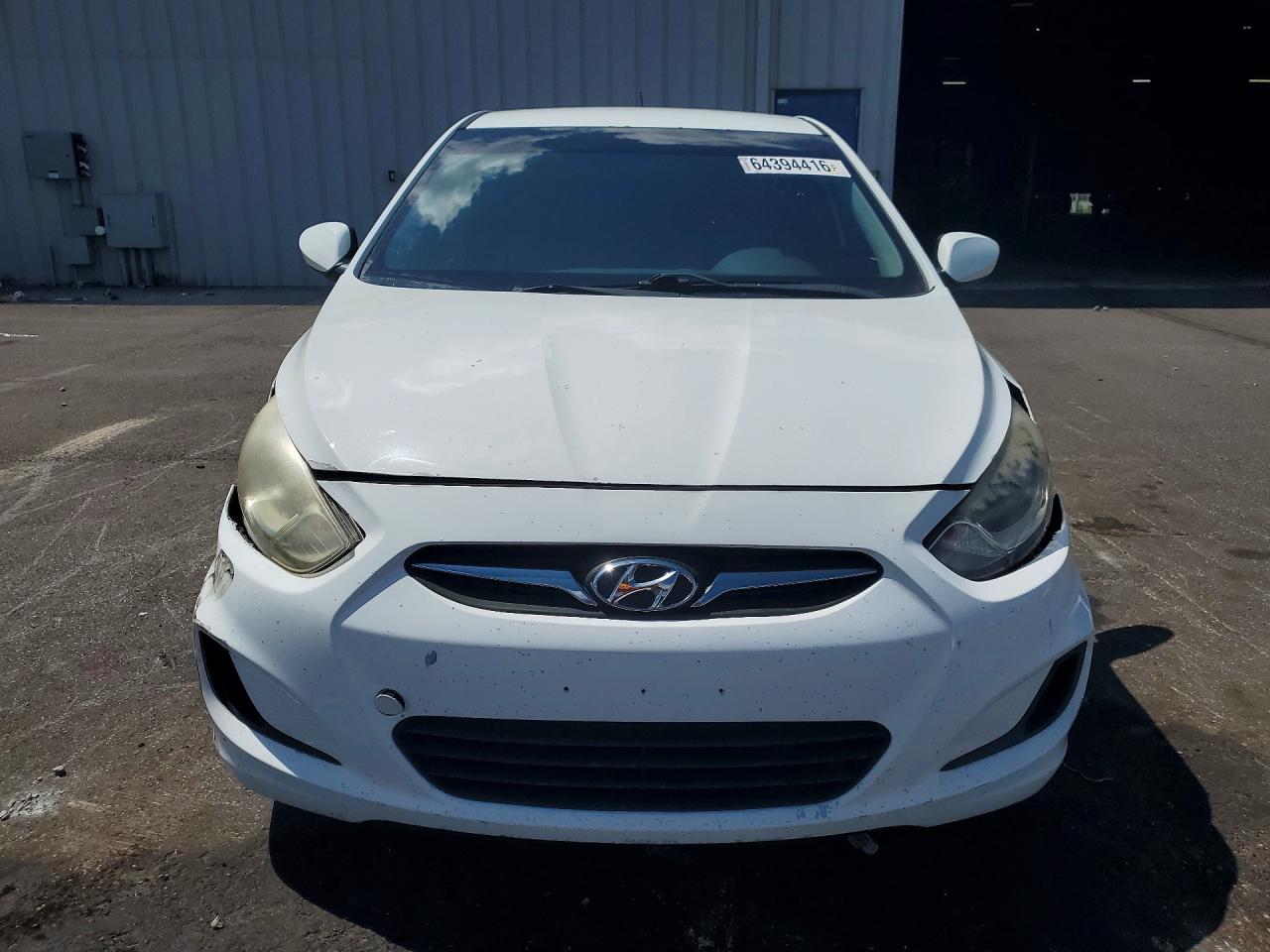 2013 Hyundai Accent Gs White vin: KMHCT5AE4DU079940