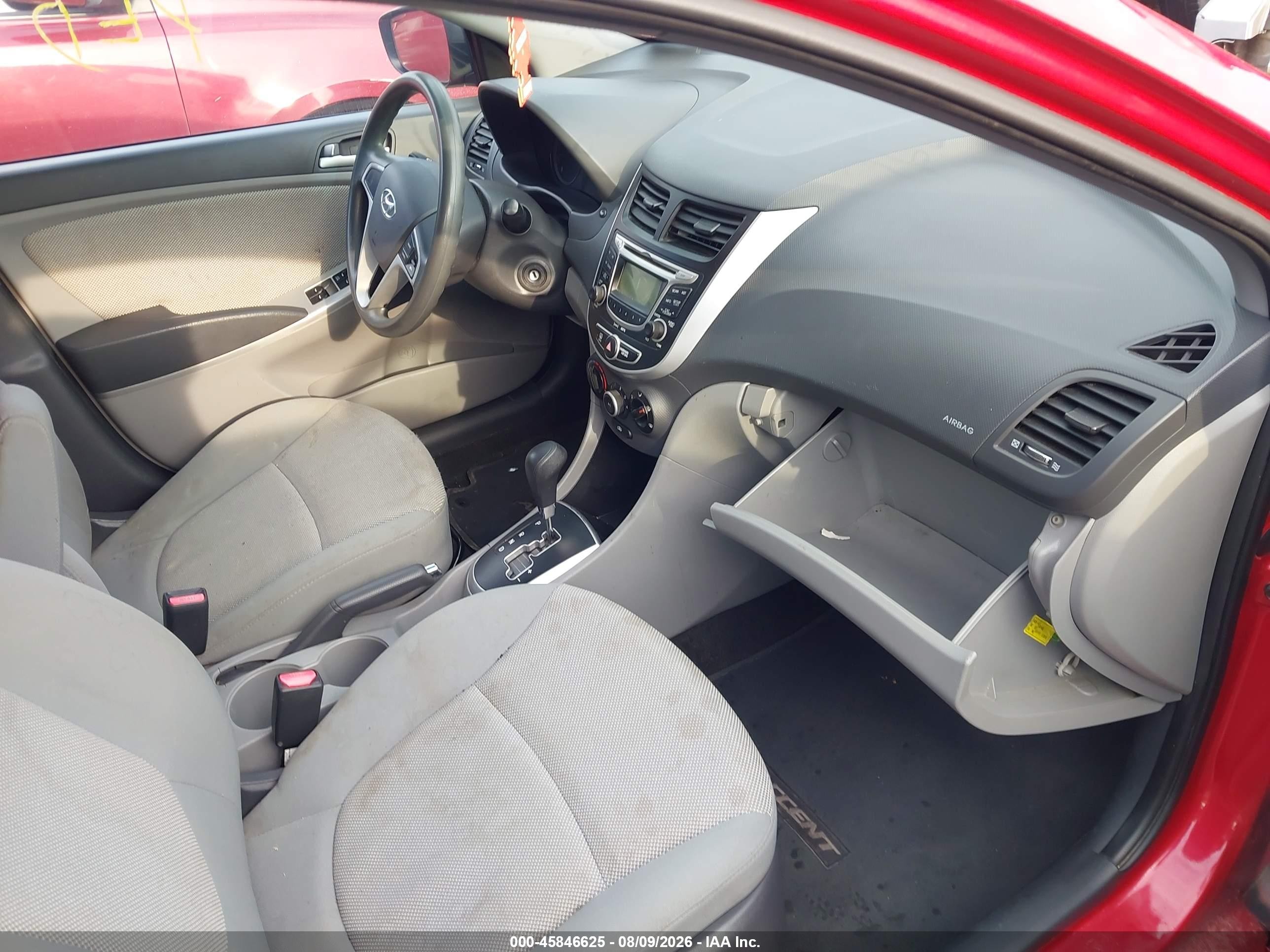 2013 Hyundai Accent Gs Красный vin: KMHCT5AE4DU082353