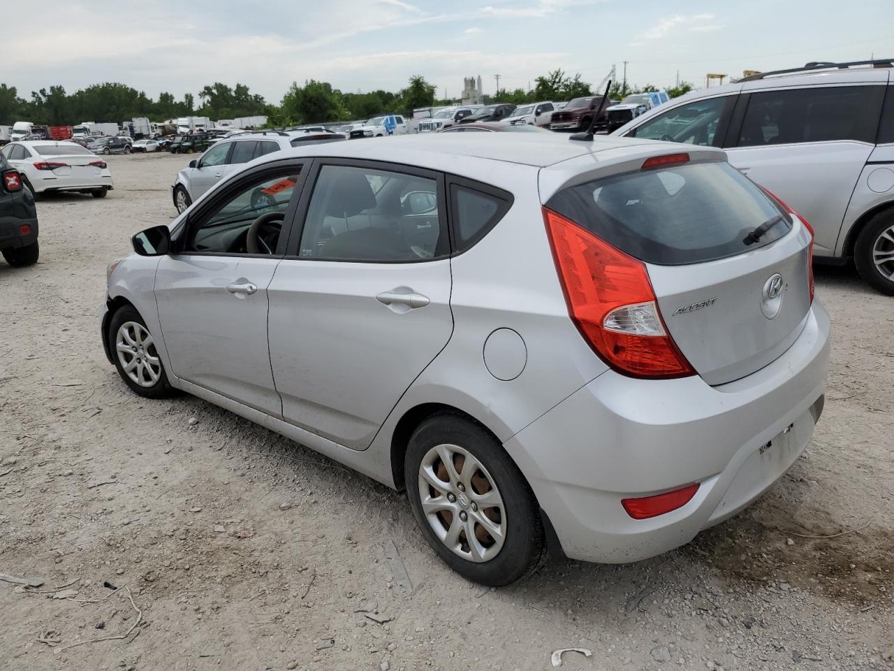 2013 Hyundai Accent Gs Silver vin: KMHCT5AE4DU089822