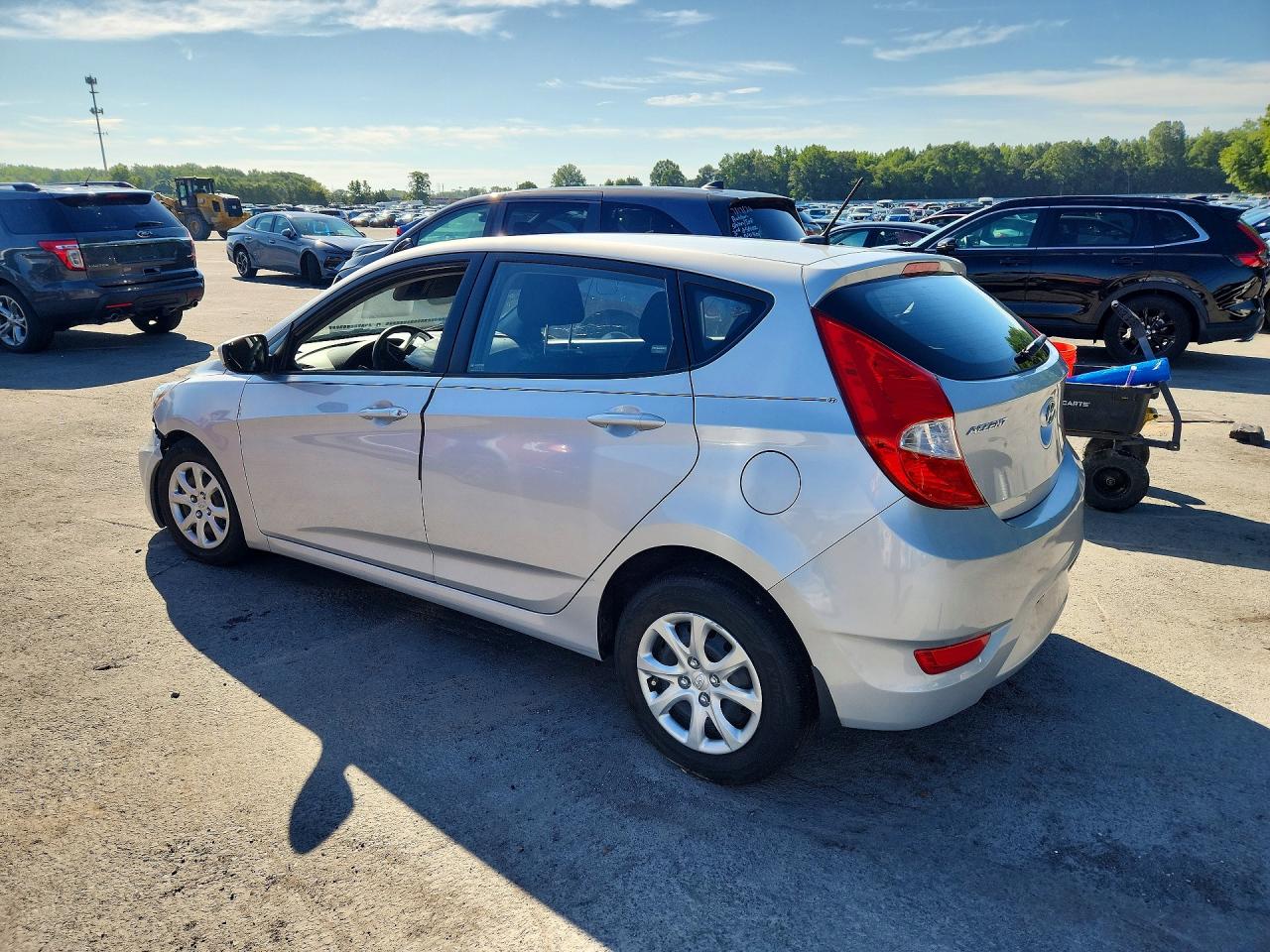 2013 Hyundai Accent Gs Silver vin: KMHCT5AE4DU093613
