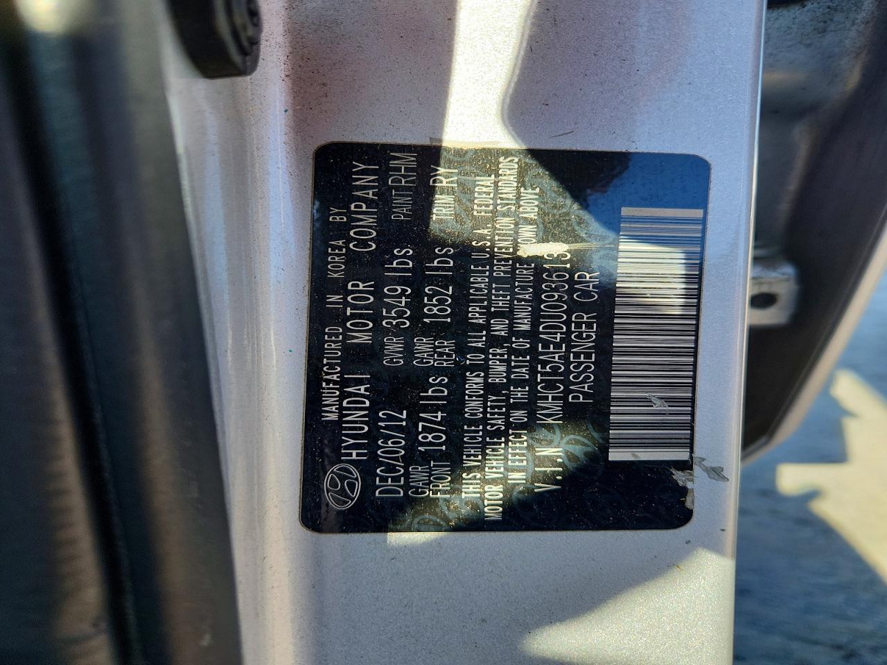 2013 Hyundai Accent Gs Silver vin: KMHCT5AE4DU093613