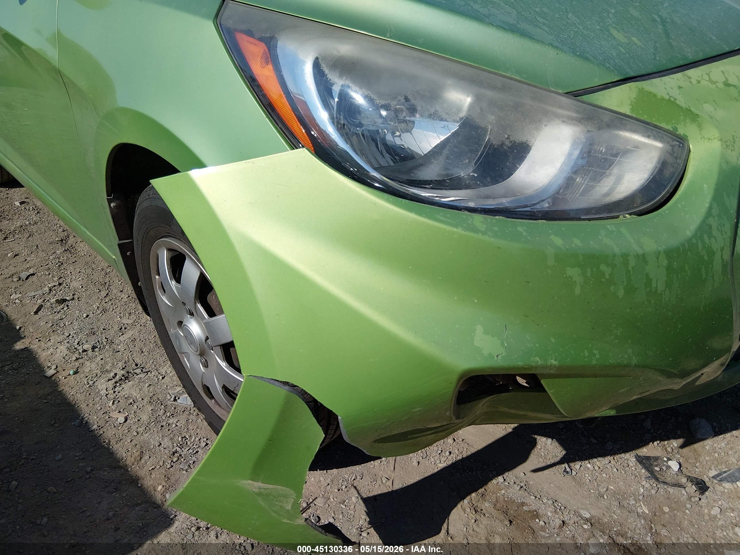 2013 Hyundai Accent Gs Green vin: KMHCT5AE4DU103072
