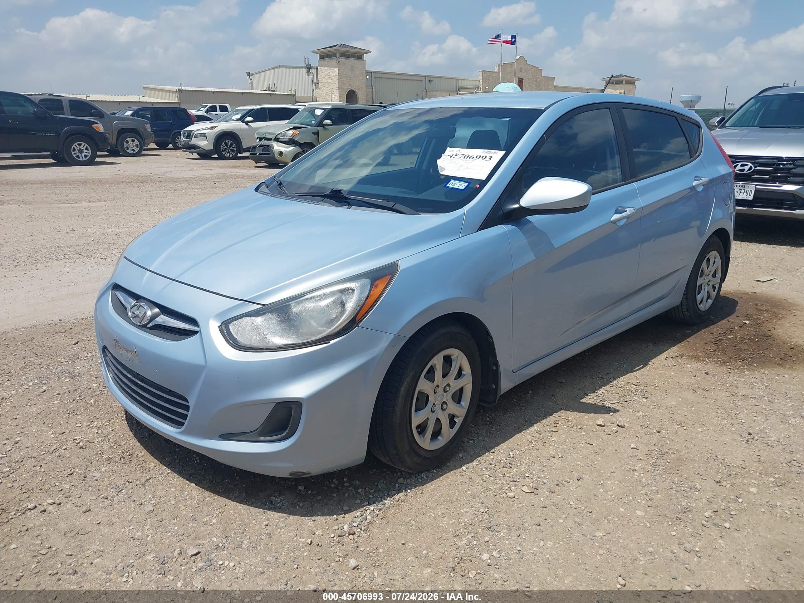 2013 Hyundai Accent Gs Blue vin: KMHCT5AE4DU138100