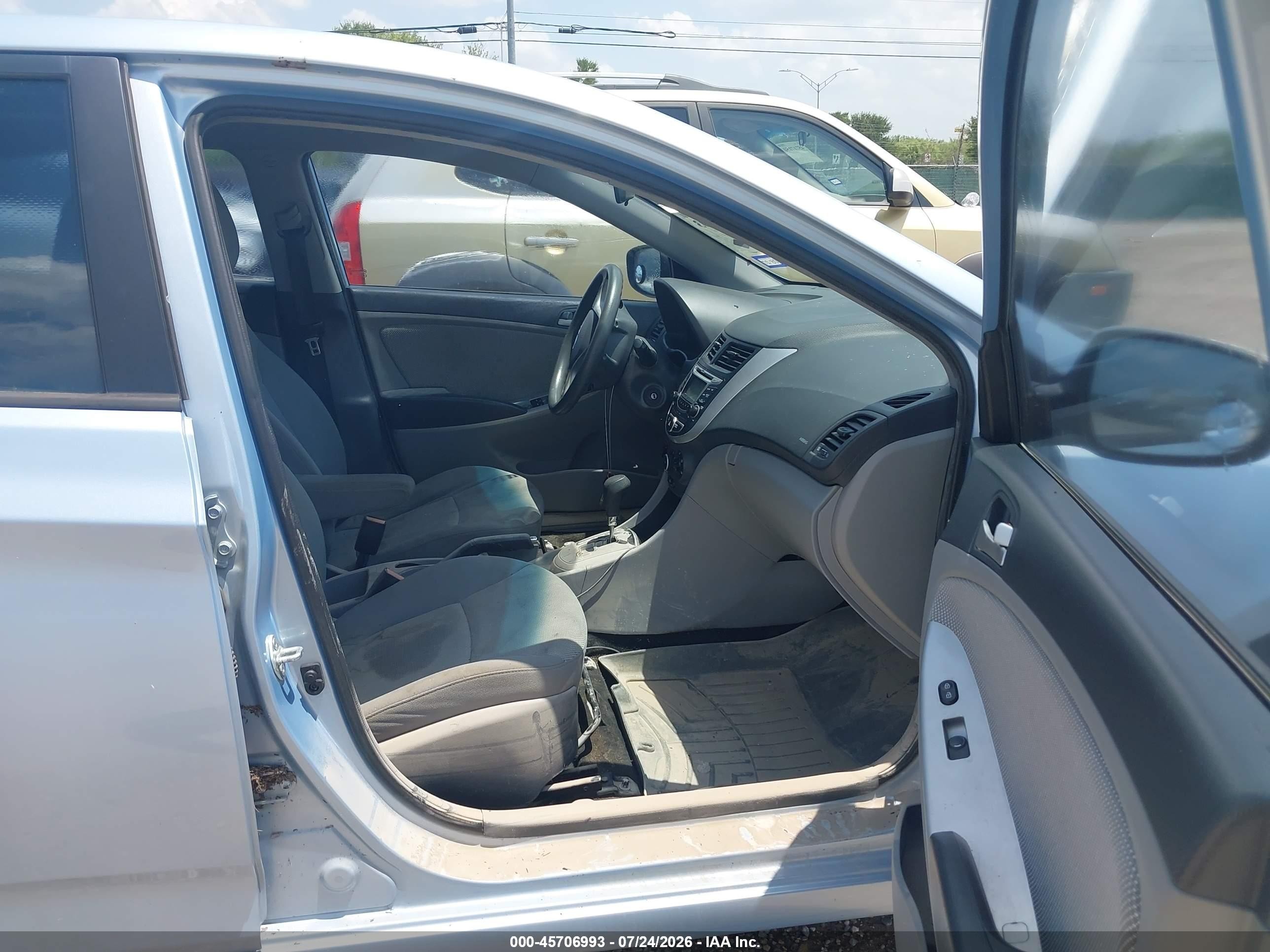 2013 Hyundai Accent Gs Blue vin: KMHCT5AE4DU138100