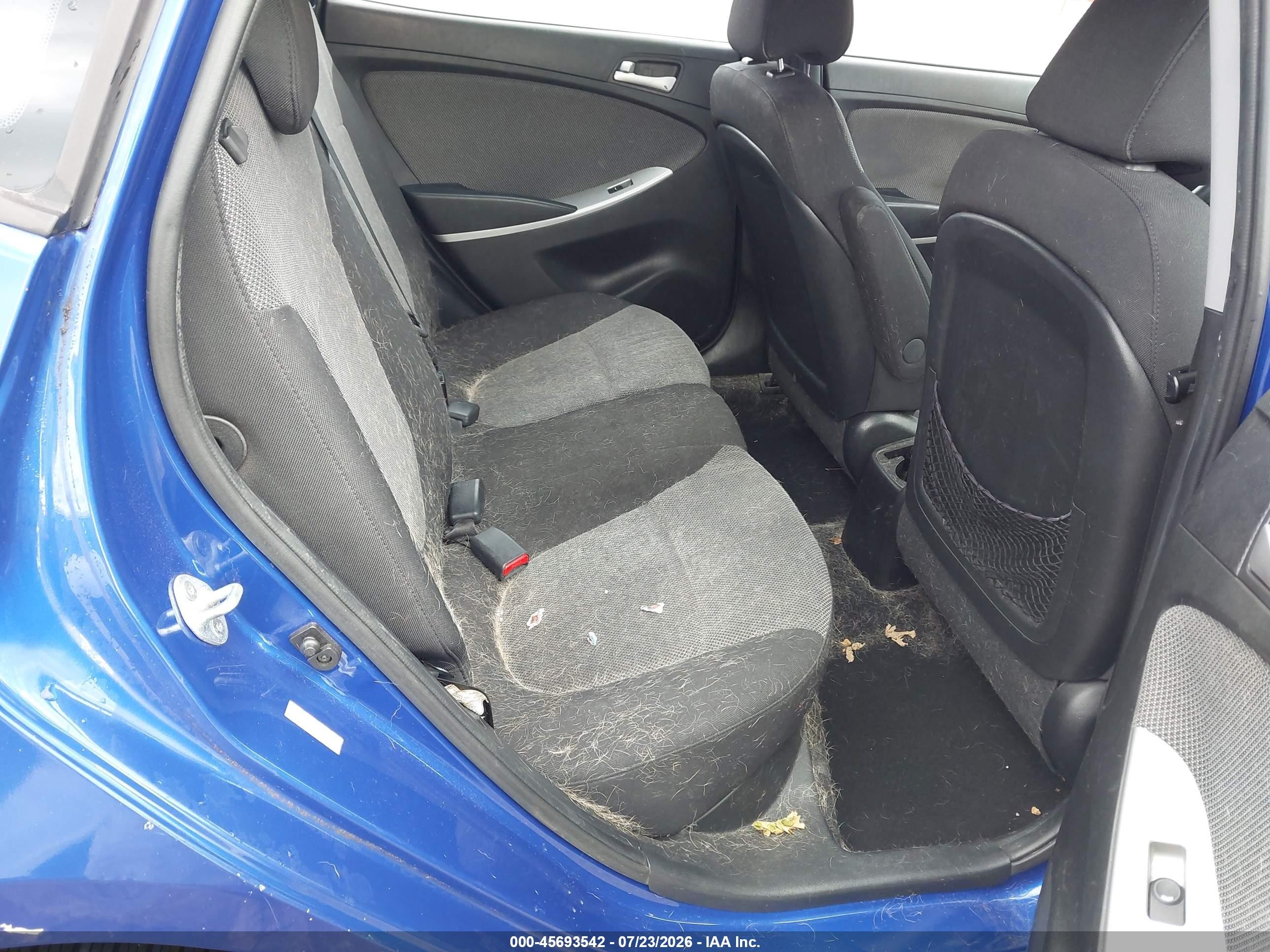 2014 Hyundai Accent Gs Blue vin: KMHCT5AE4EU152967