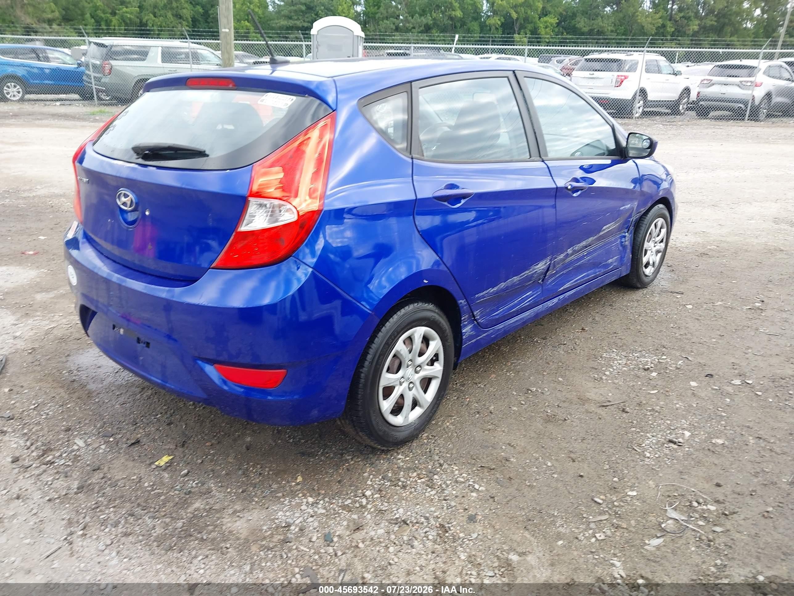 2014 Hyundai Accent Gs Blue vin: KMHCT5AE4EU152967