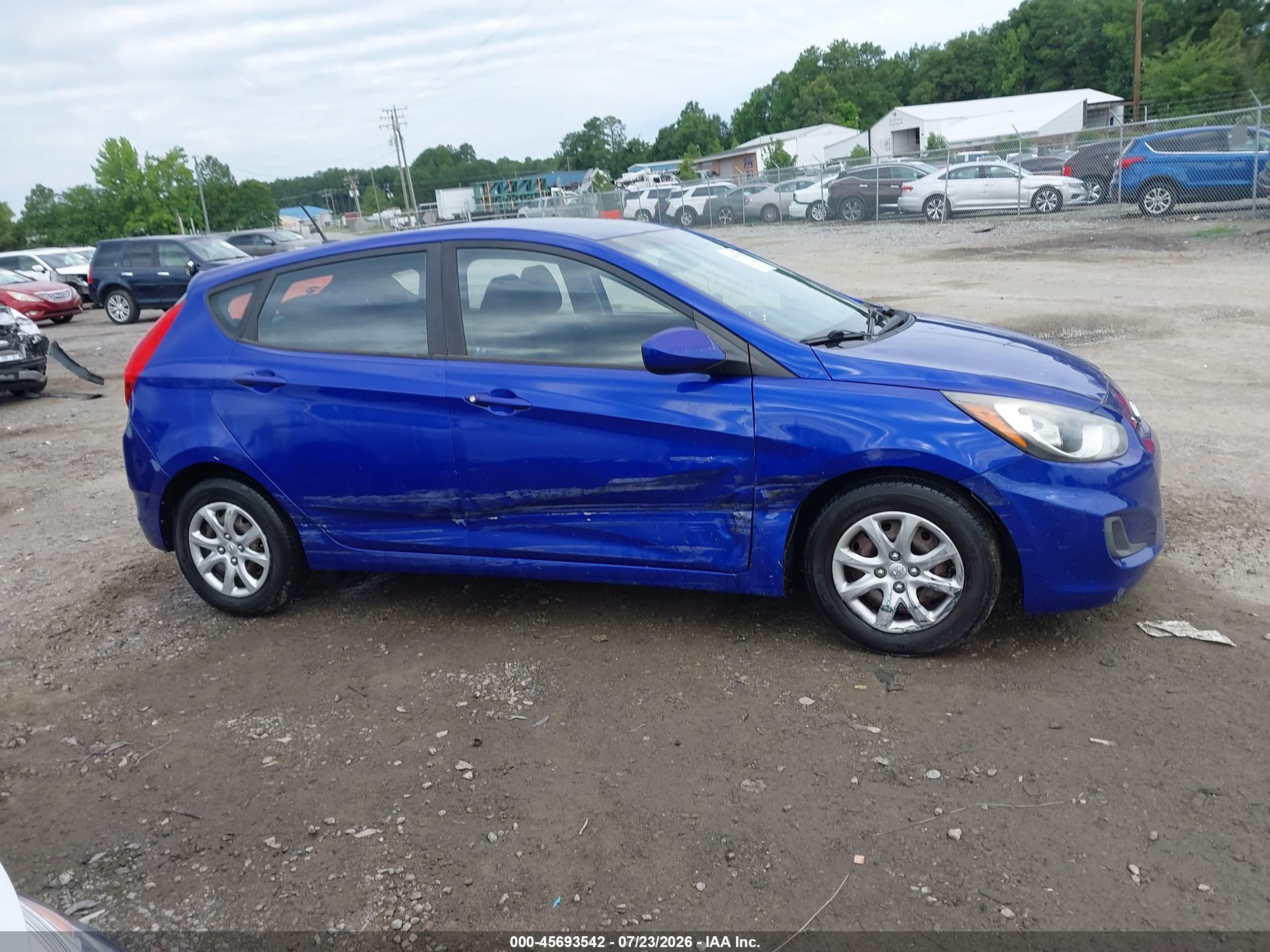 2014 Hyundai Accent Gs Blue vin: KMHCT5AE4EU152967