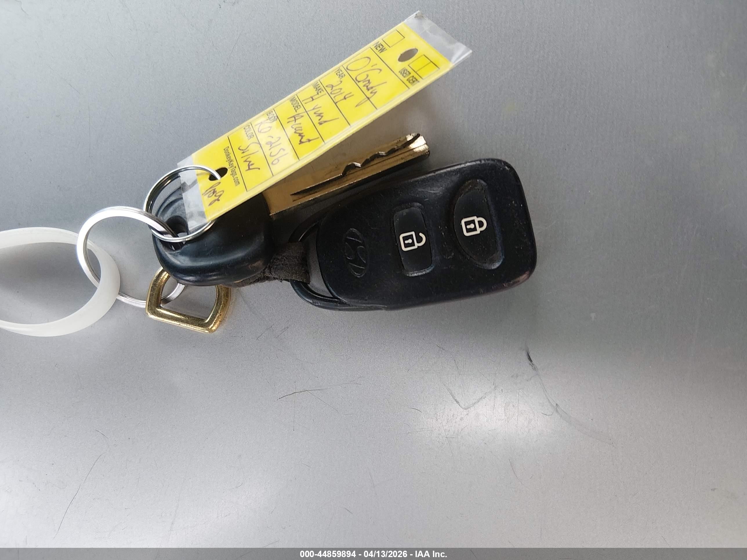 2014 Hyundai Accent Gs Silver vin: KMHCT5AE4EU173172