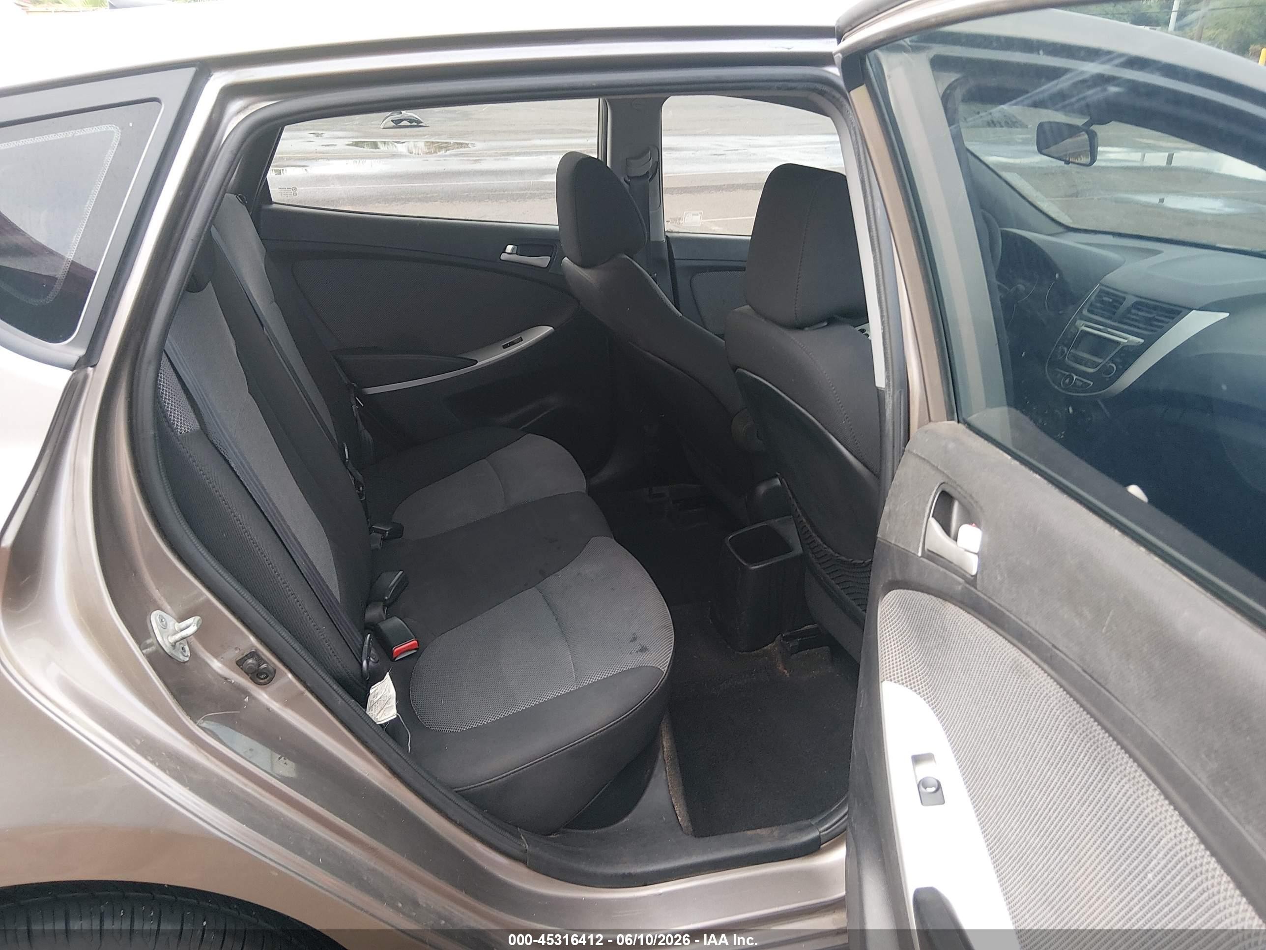 2014 Hyundai Accent Gs Коричневый vin: KMHCT5AE4EU181420