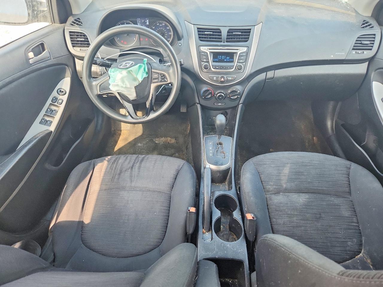 2015 Hyundai Accent Gs Silver vin: KMHCT5AE4FU204681