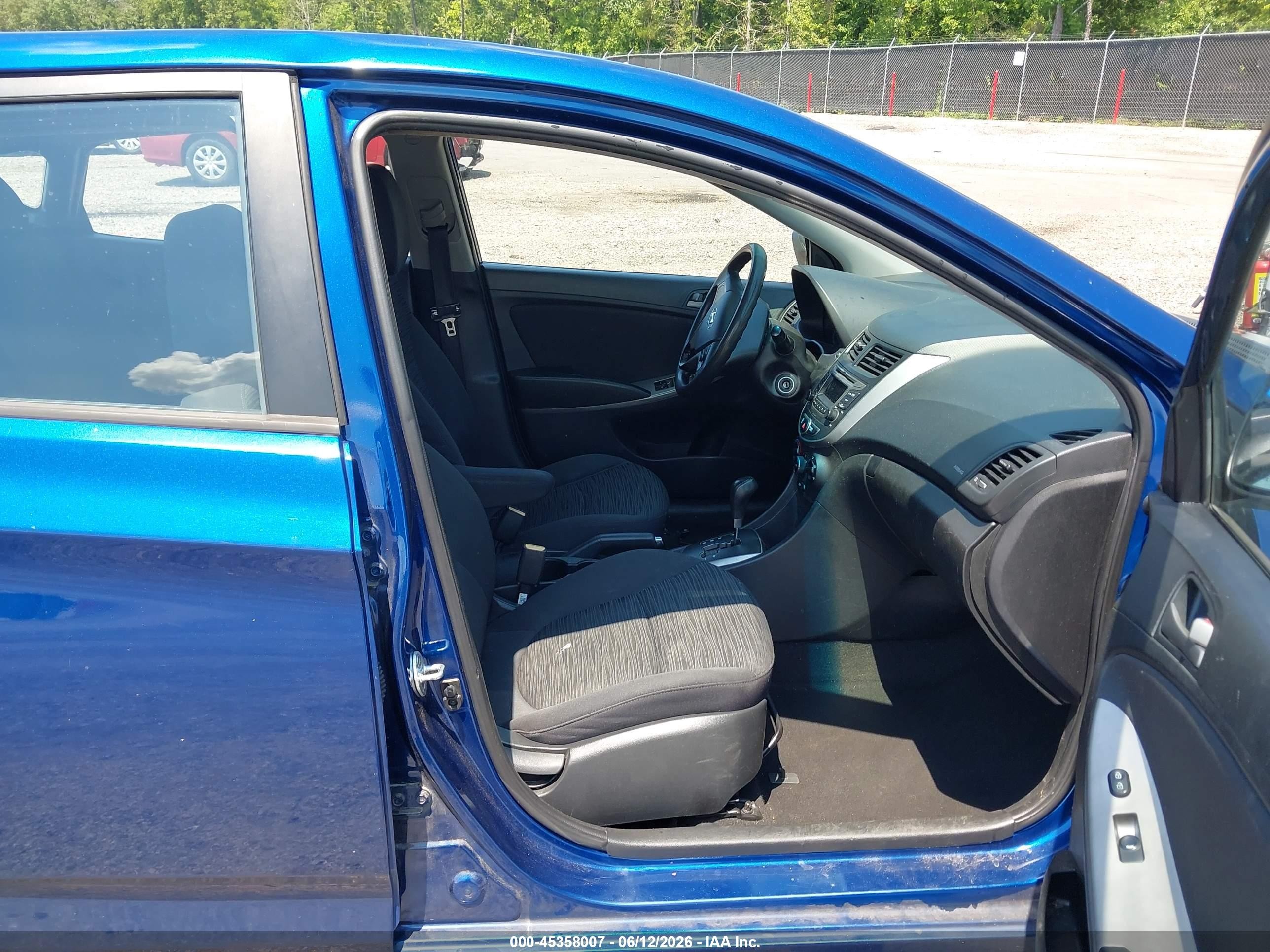2015 Hyundai Accent Gs Blue vin: KMHCT5AE4FU232156