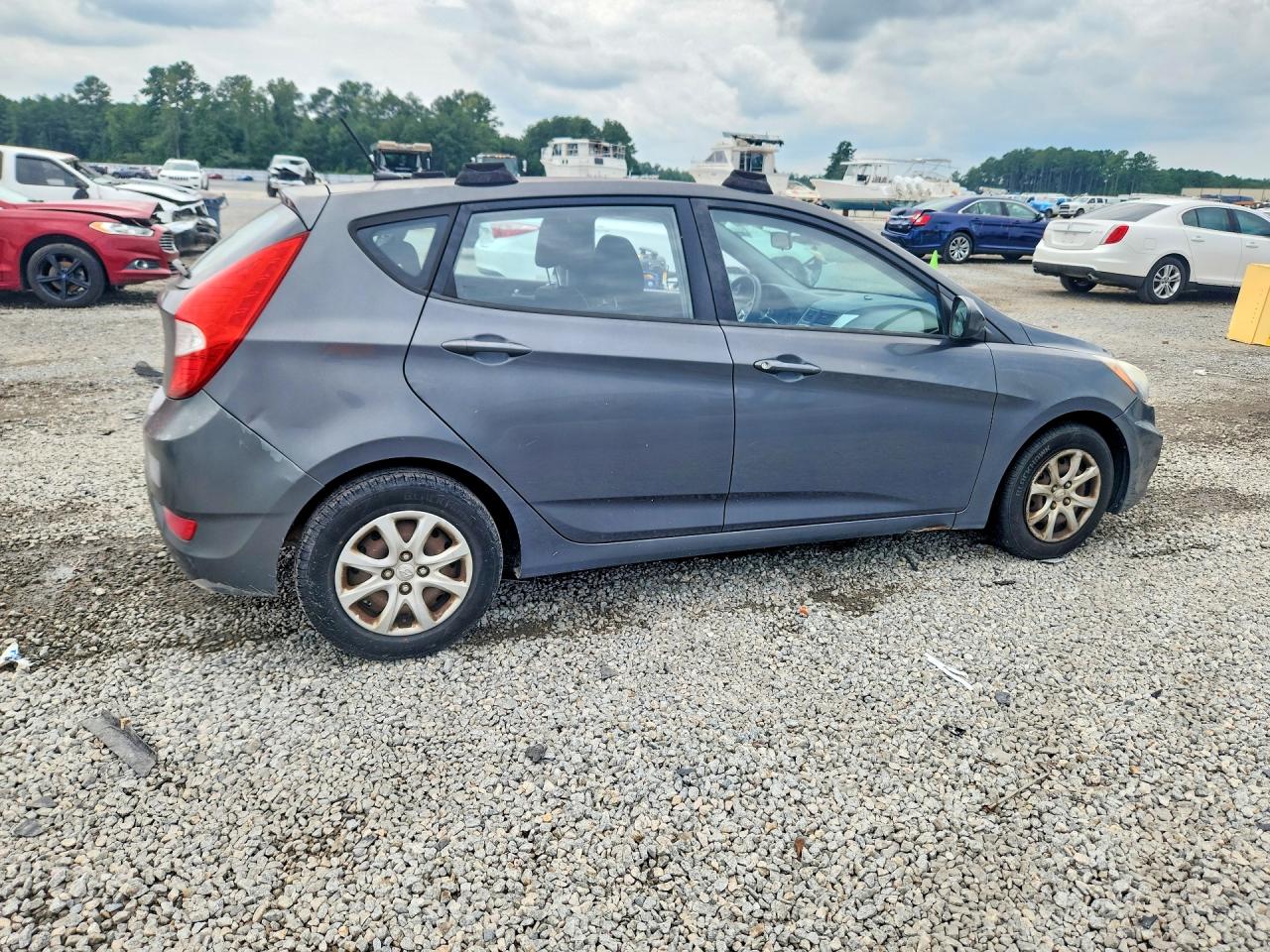 2012 Hyundai Accent Gs Charcoal vin: KMHCT5AE5CU044340