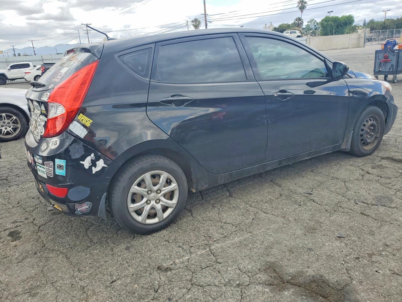 2013 Hyundai Accent Gs Черный vin: KMHCT5AE5DU127428