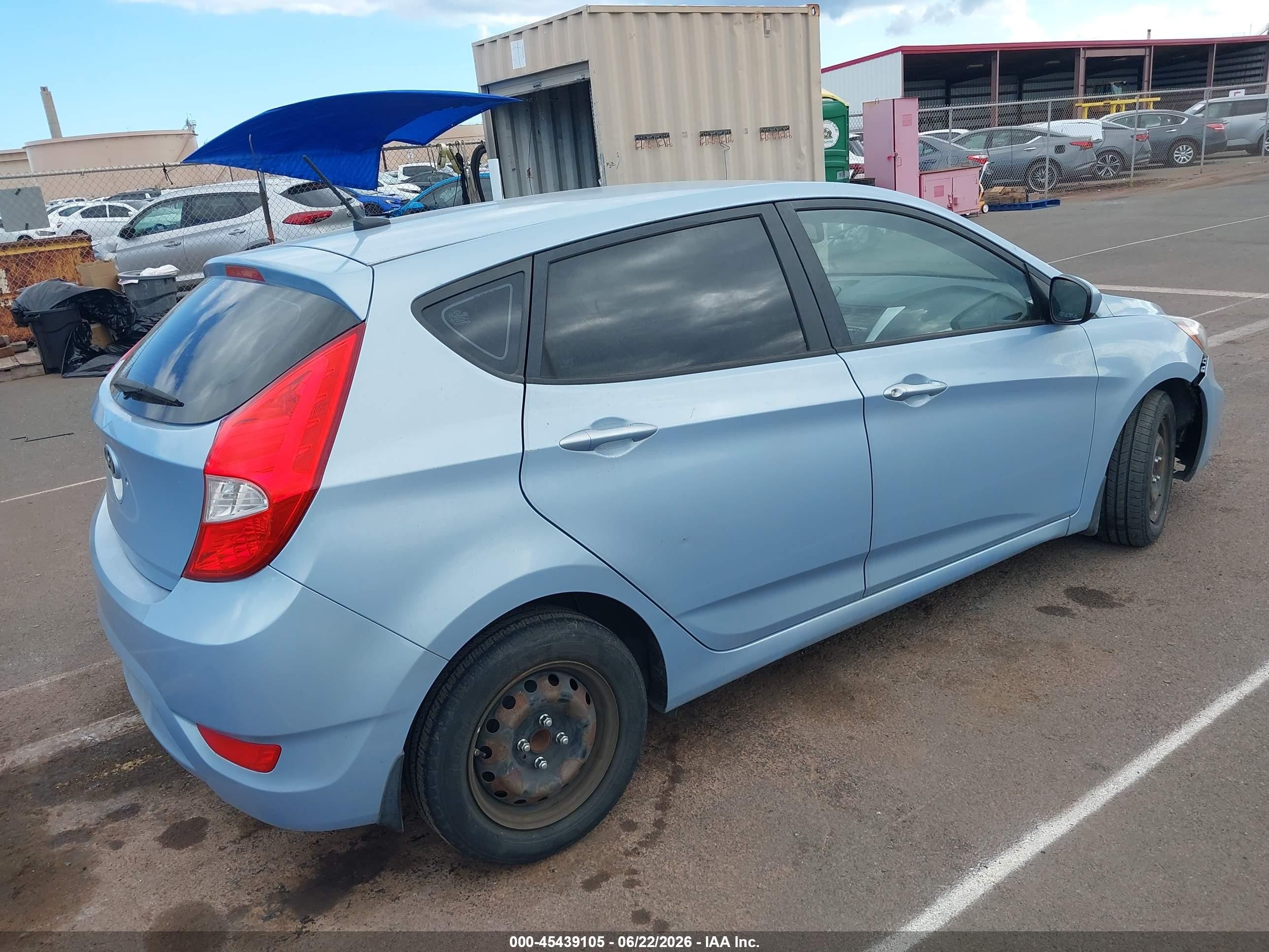 2013 Hyundai Accent Gs Light Blue vin: KMHCT5AE5DU137473