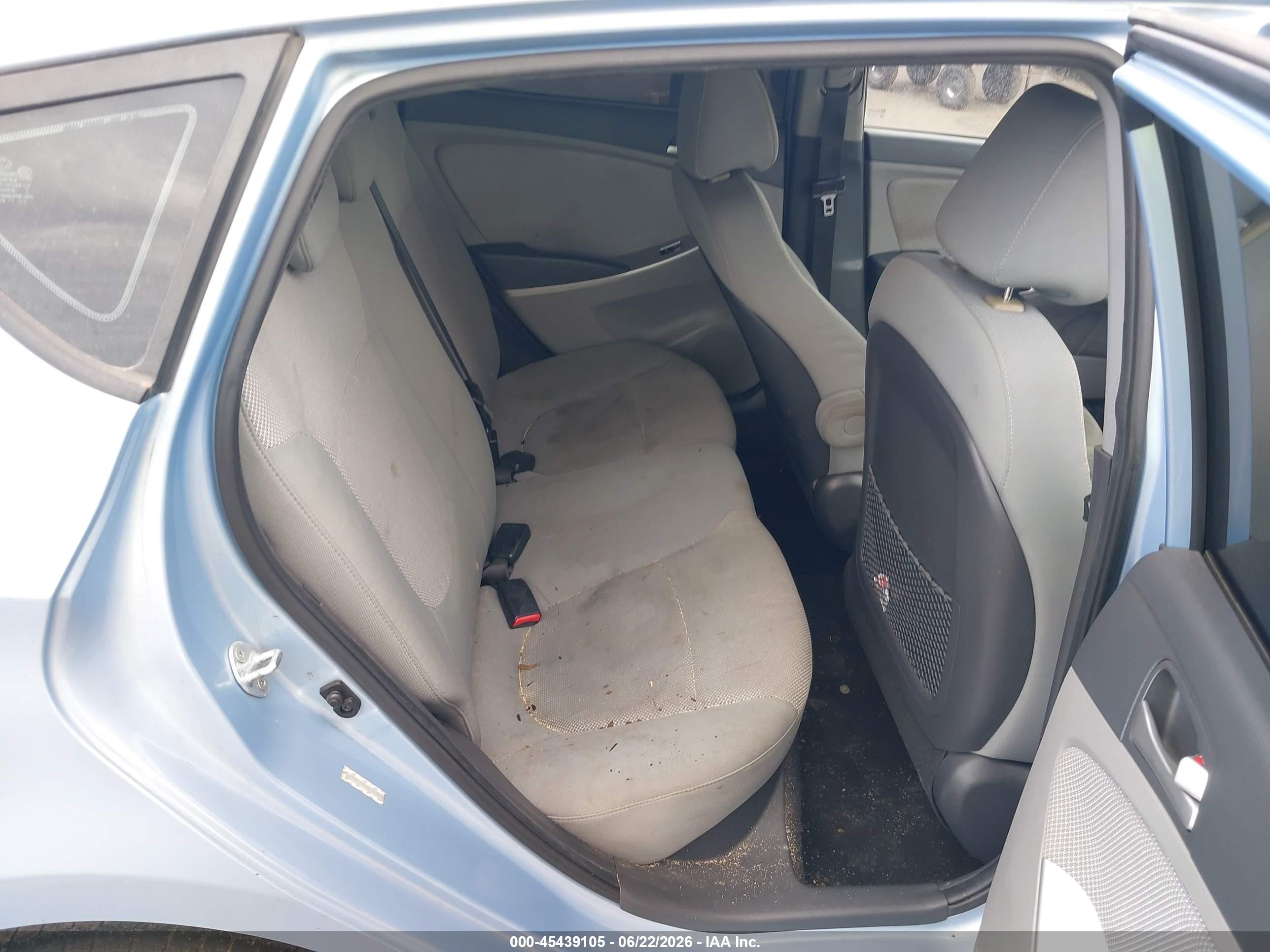 2013 Hyundai Accent Gs Light Blue vin: KMHCT5AE5DU137473