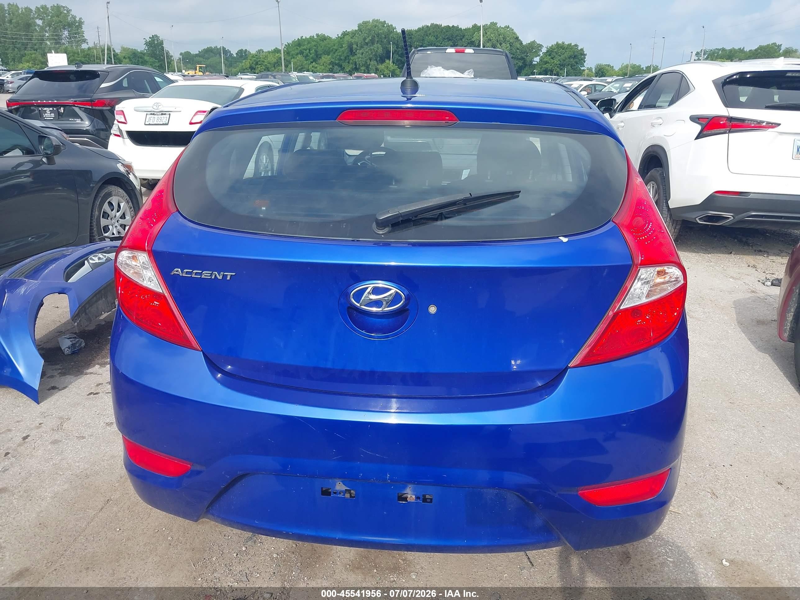 2014 Hyundai Accent Gs Blue vin: KMHCT5AE5EU148961