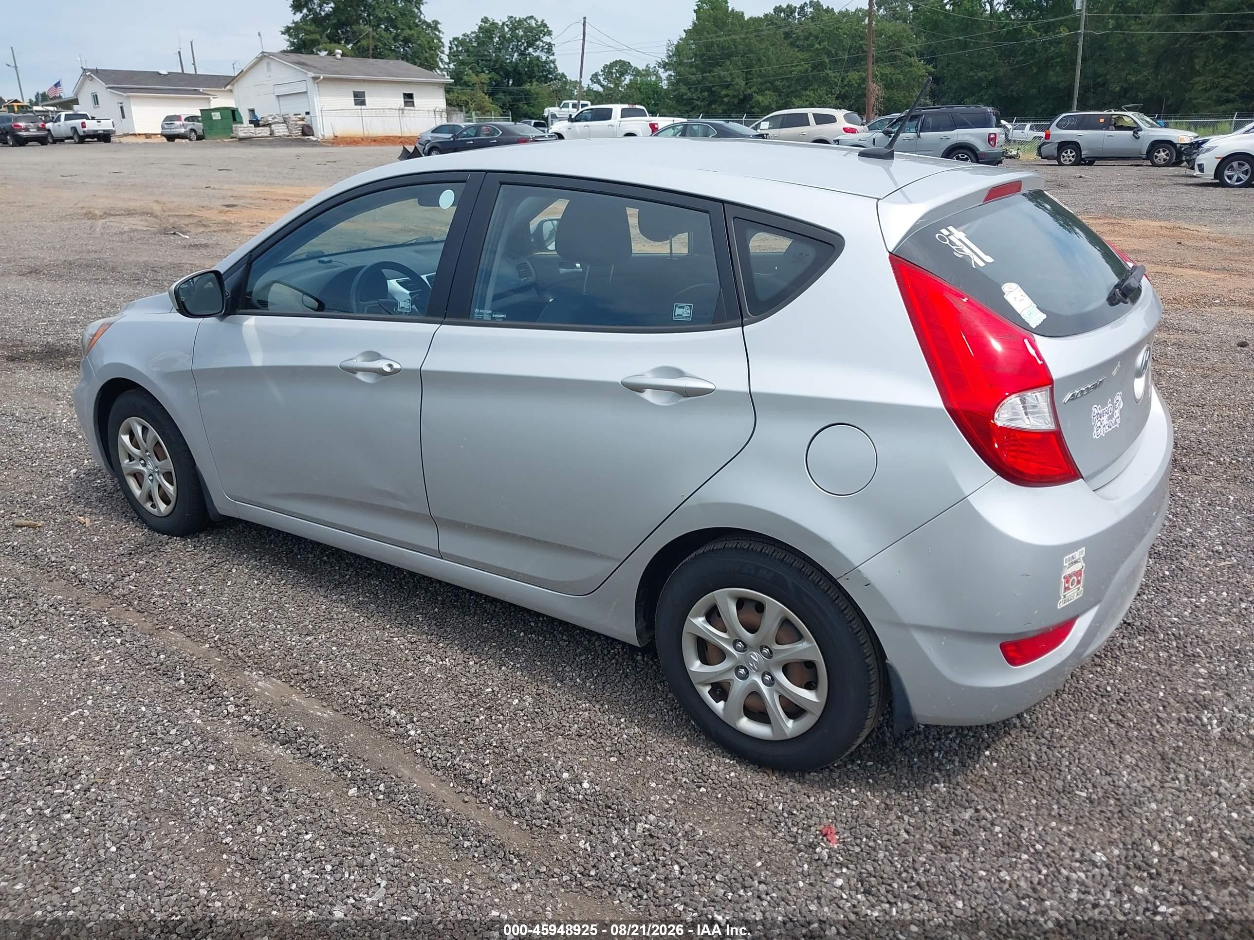 2014 Hyundai Accent Gs Серебряный vin: KMHCT5AE5EU188781
