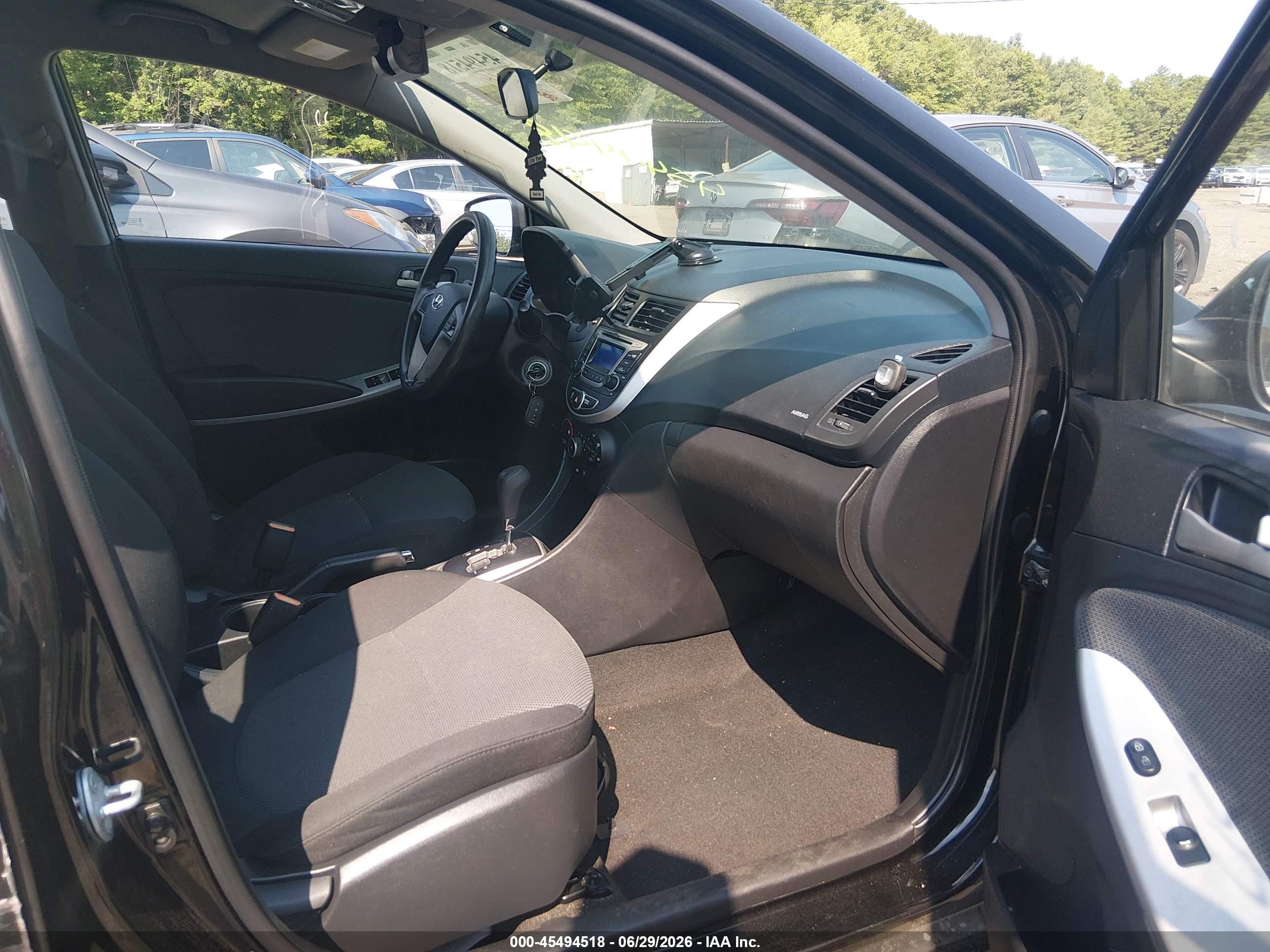 2014 Hyundai Accent Gs Черный vin: KMHCT5AE5EU194001