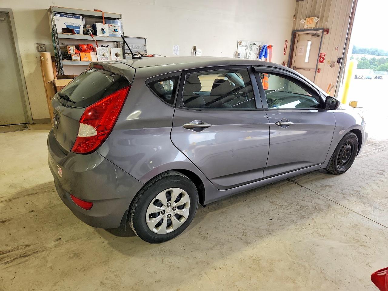 2015 Hyundai Accent Gs Угольный vin: KMHCT5AE5FU212384
