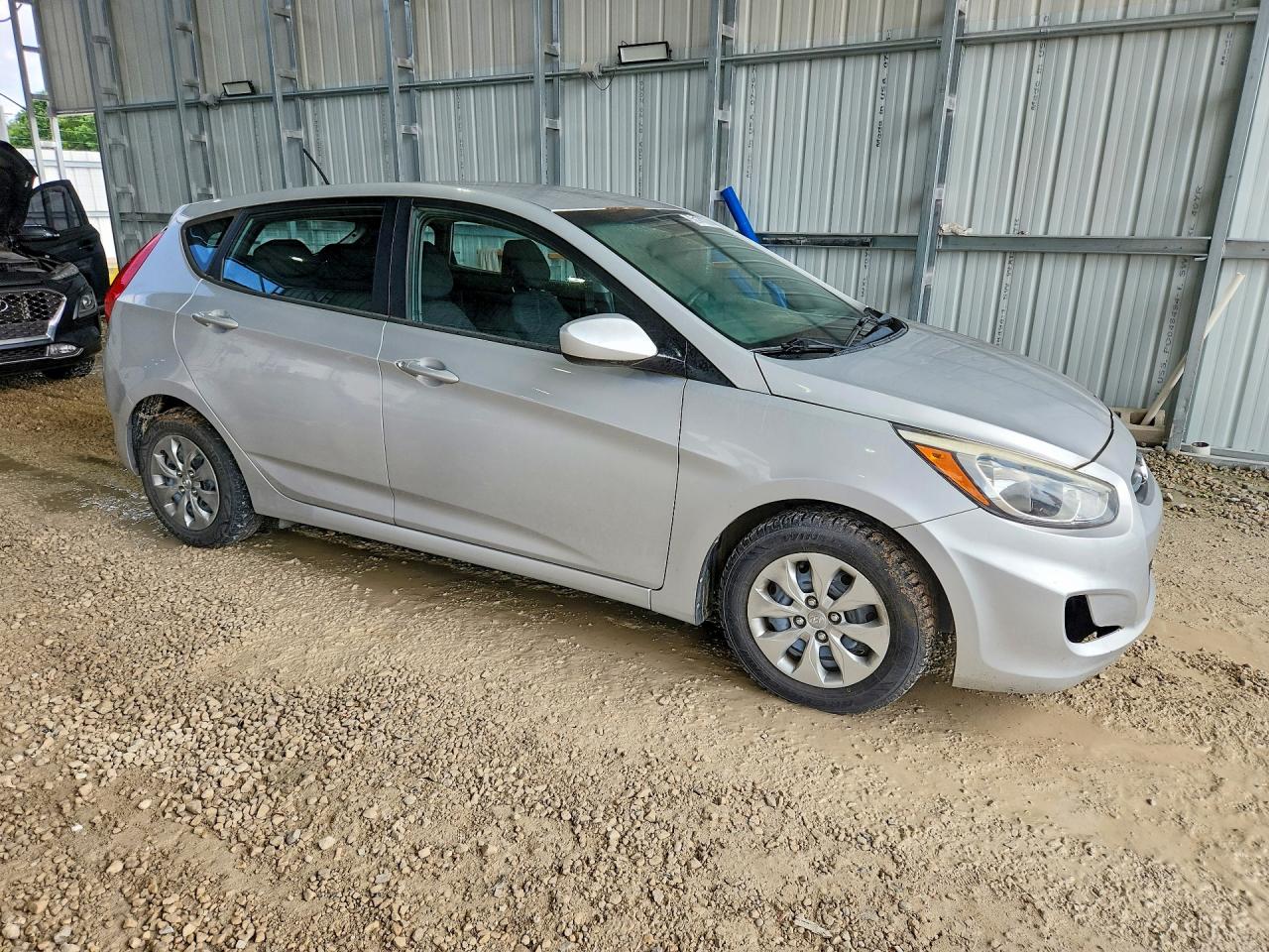 2015 Hyundai Accent Gs Silver vin: KMHCT5AE5FU219495