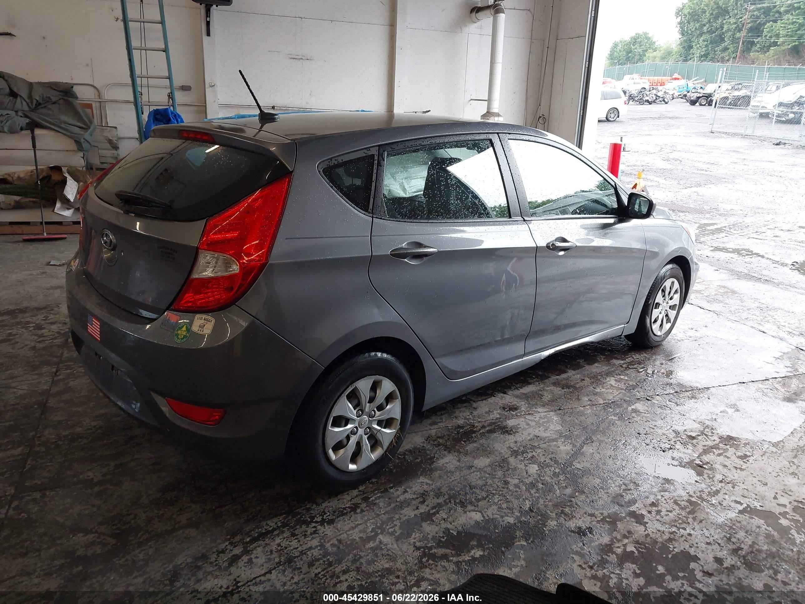 2015 Hyundai Accent Gs Gray vin: KMHCT5AE5FU225295