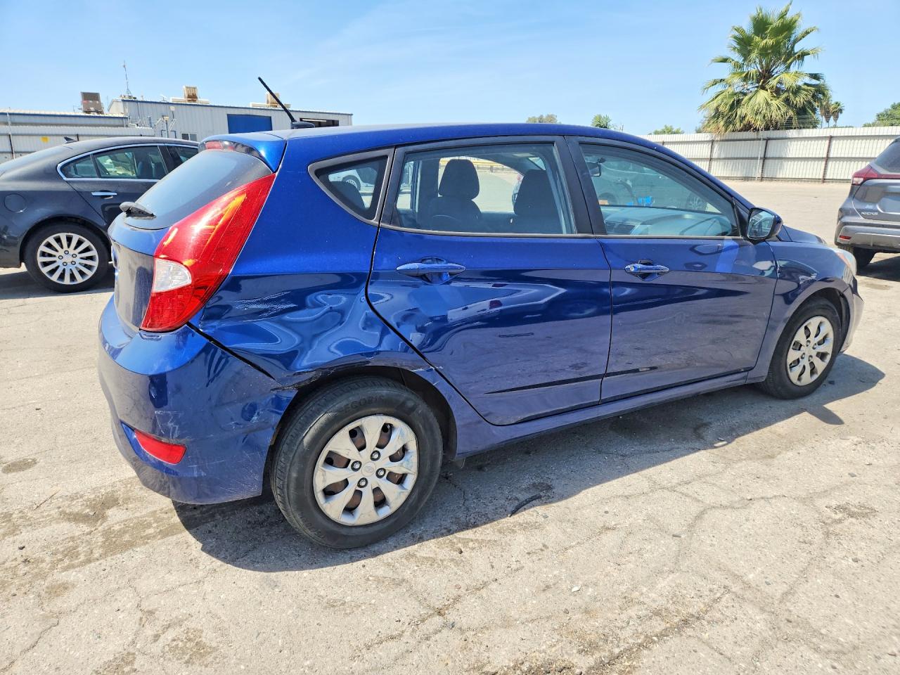 2015 Hyundai Accent Gs Blue vin: KMHCT5AE5FU227791