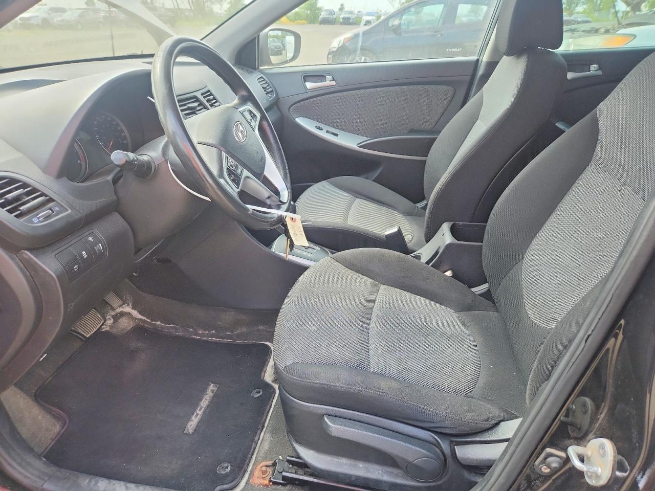 2012 Hyundai Accent Gs Black vin: KMHCT5AE6CU027207