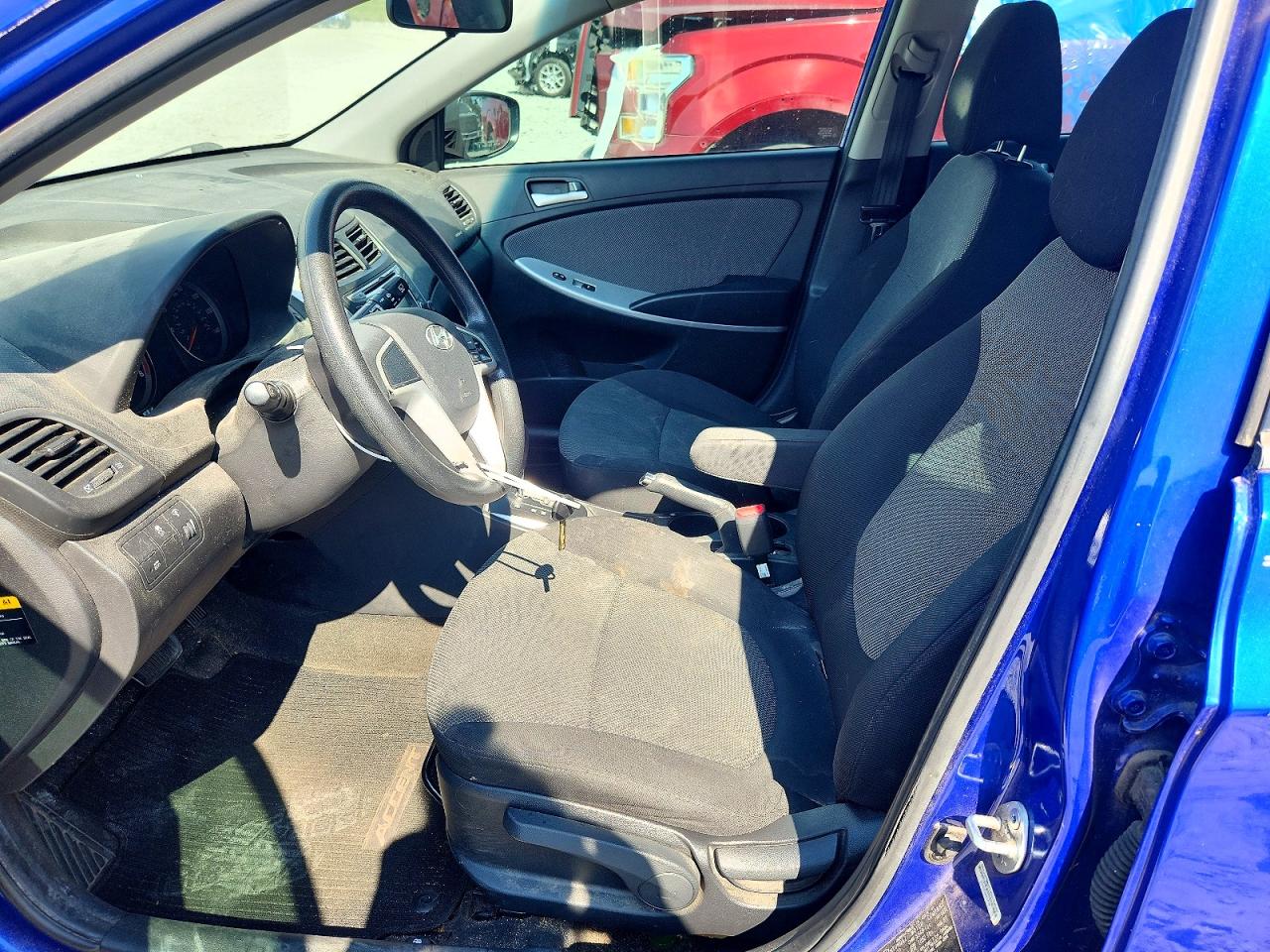 2013 Hyundai Accent Gs Blue vin: KMHCT5AE6DU084184