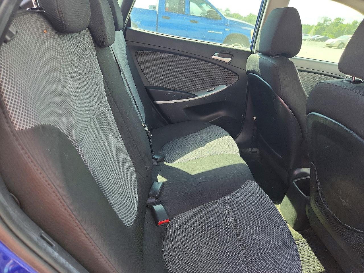 2013 Hyundai Accent Gs Blue vin: KMHCT5AE6DU084184