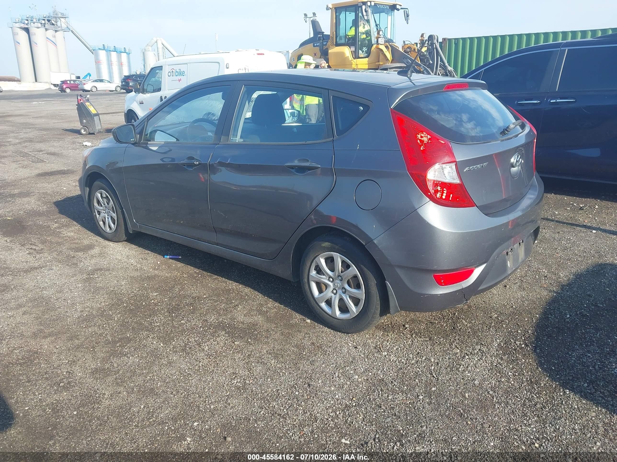 2013 Hyundai Accent Gs Gray vin: KMHCT5AE6DU084492