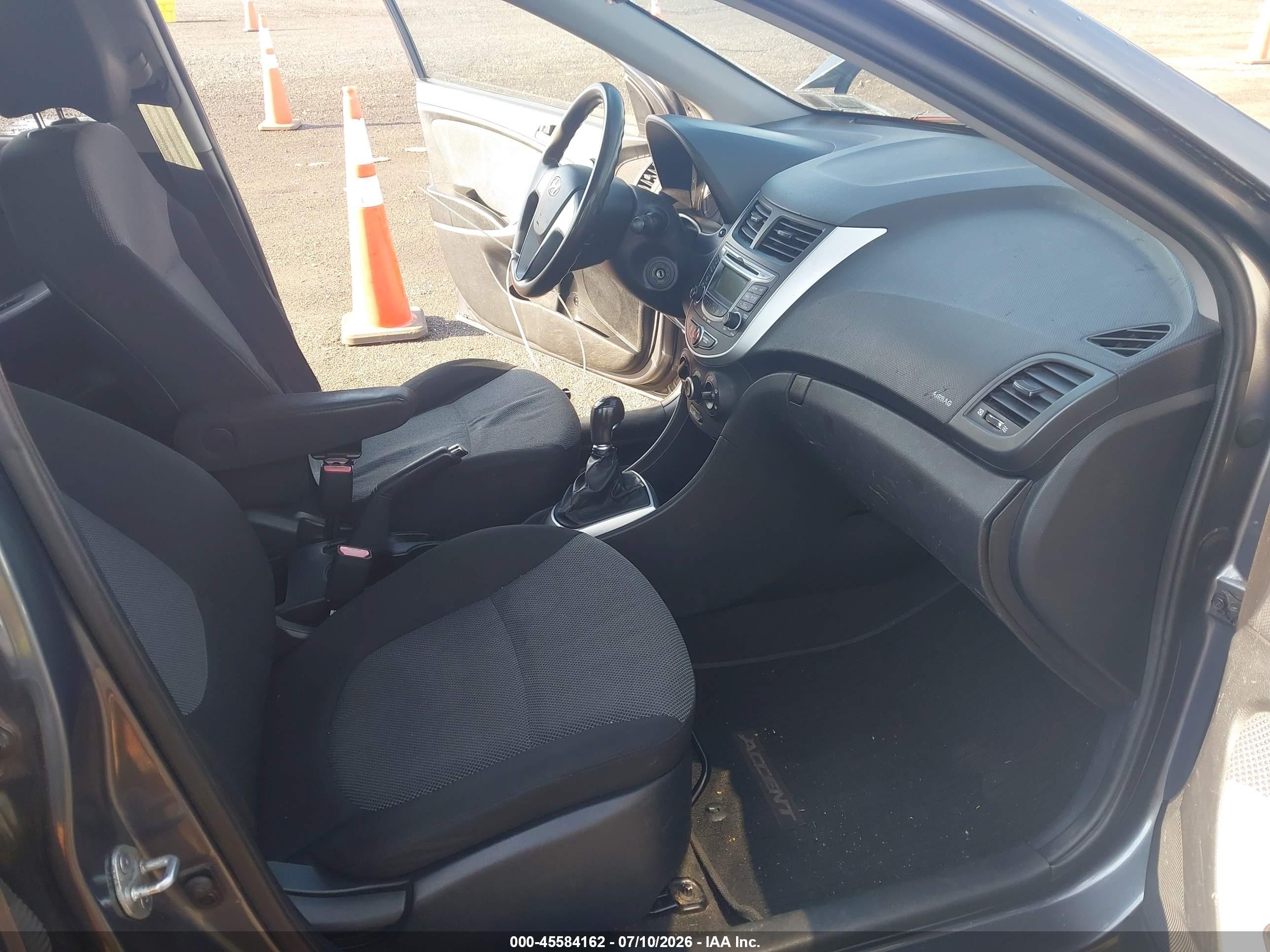 2013 Hyundai Accent Gs Gray vin: KMHCT5AE6DU084492