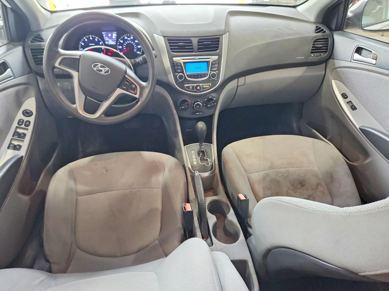 2013 Hyundai Accent Gs White vin: KMHCT5AE6DU114638