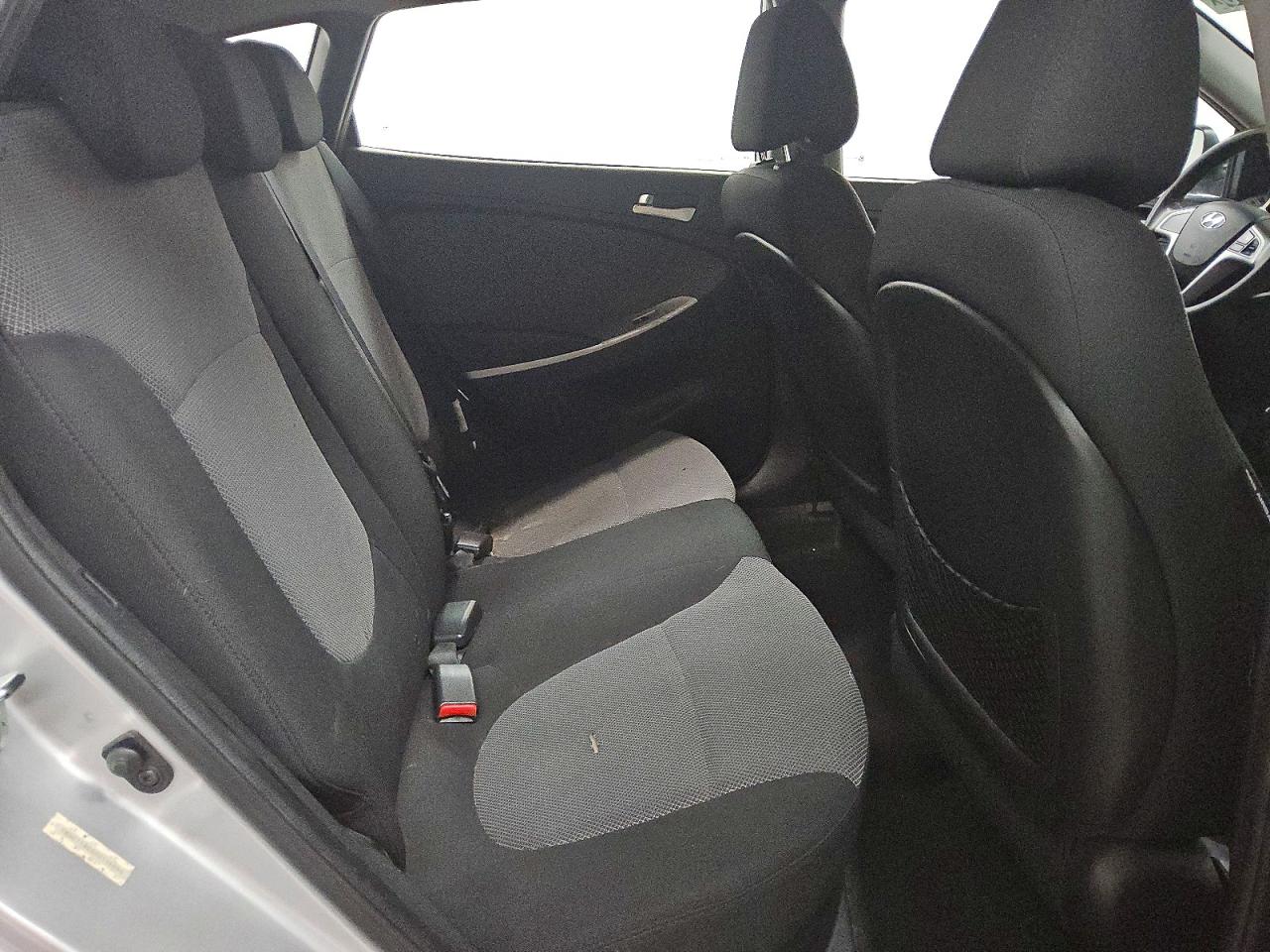 2013 Hyundai Accent Gs Серебряный vin: KMHCT5AE6DU116096