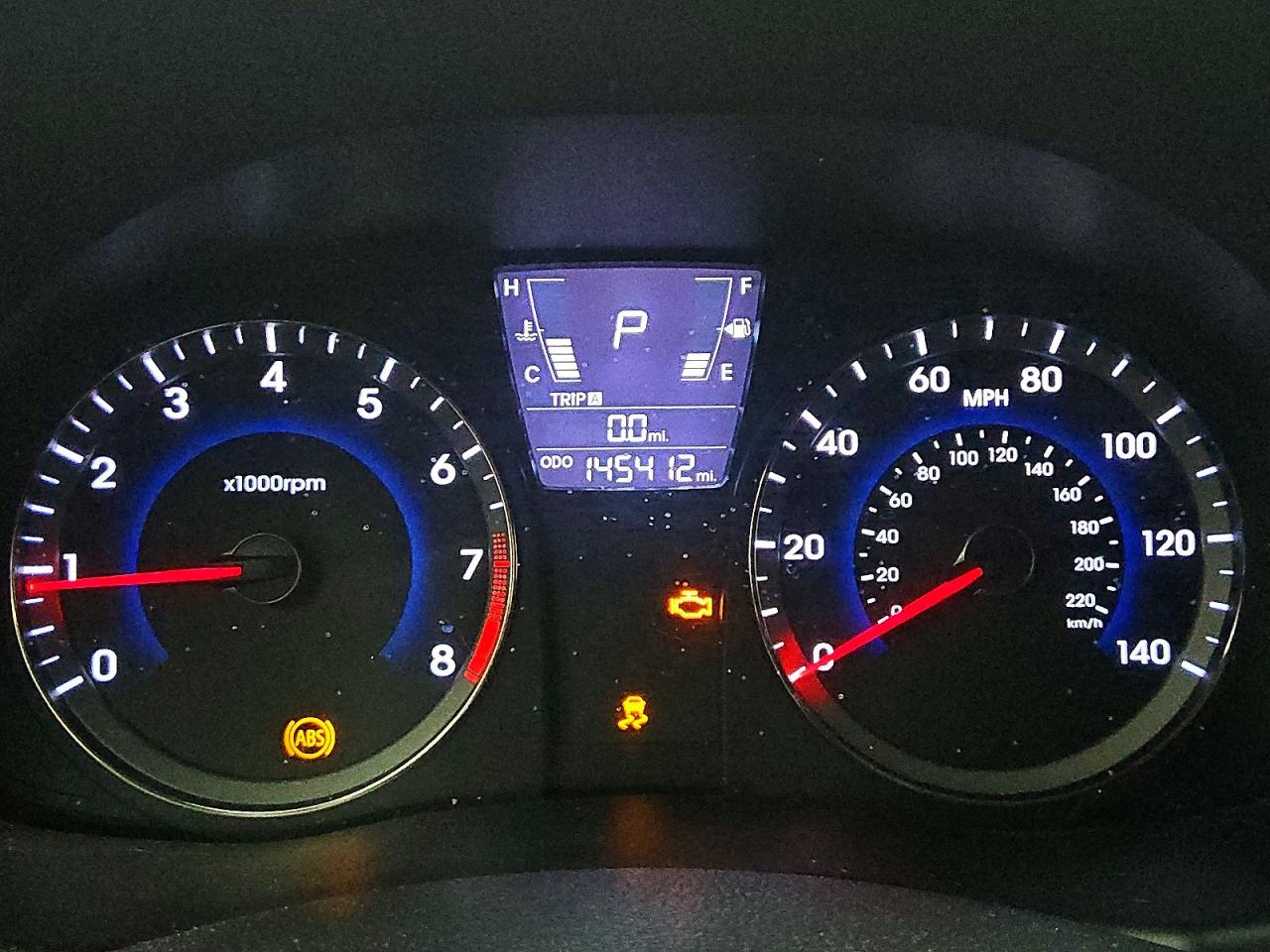 2013 Hyundai Accent Gs Серебряный vin: KMHCT5AE6DU116096