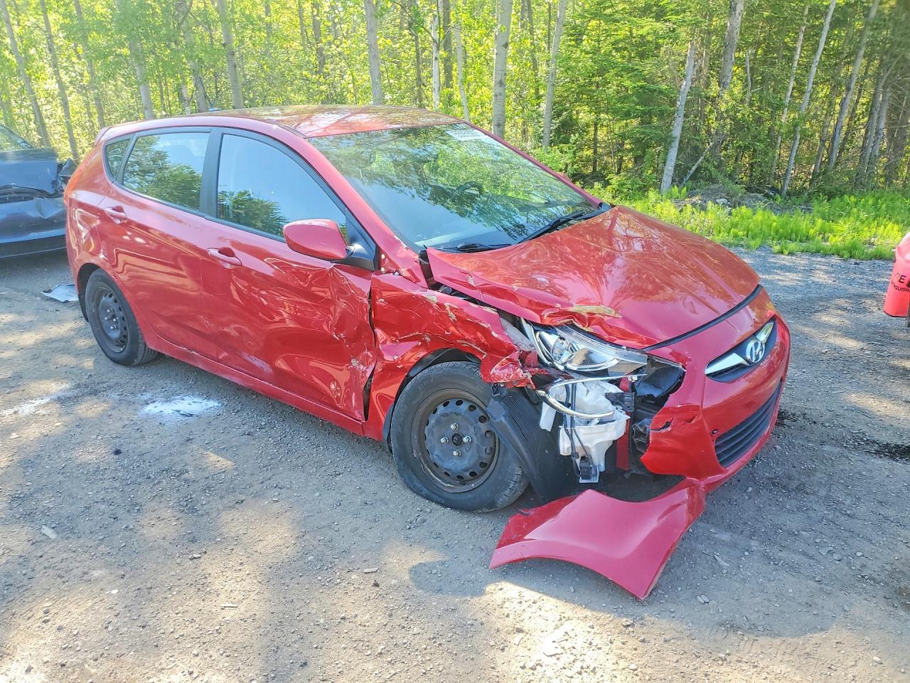 2013 Hyundai Accent Gs Red vin: KMHCT5AE6DU122397