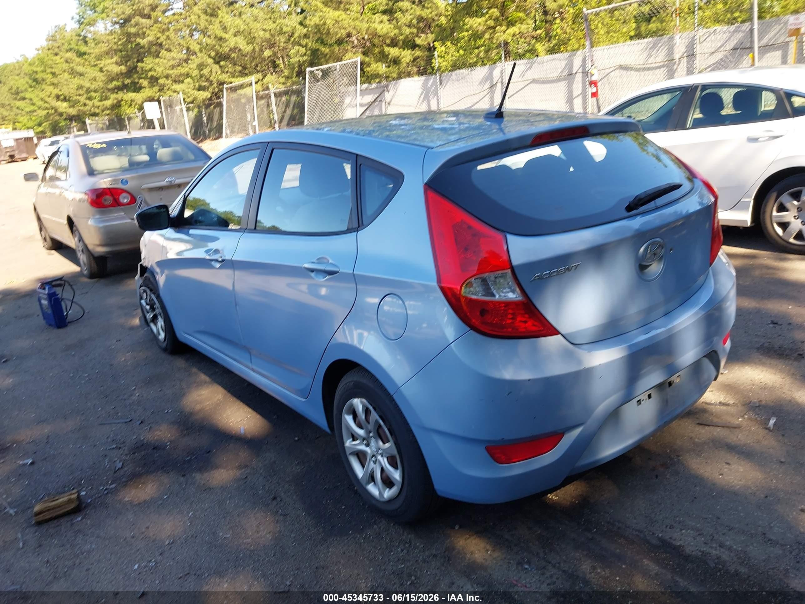 2013 Hyundai Accent Gs Gray vin: KMHCT5AE6DU135649