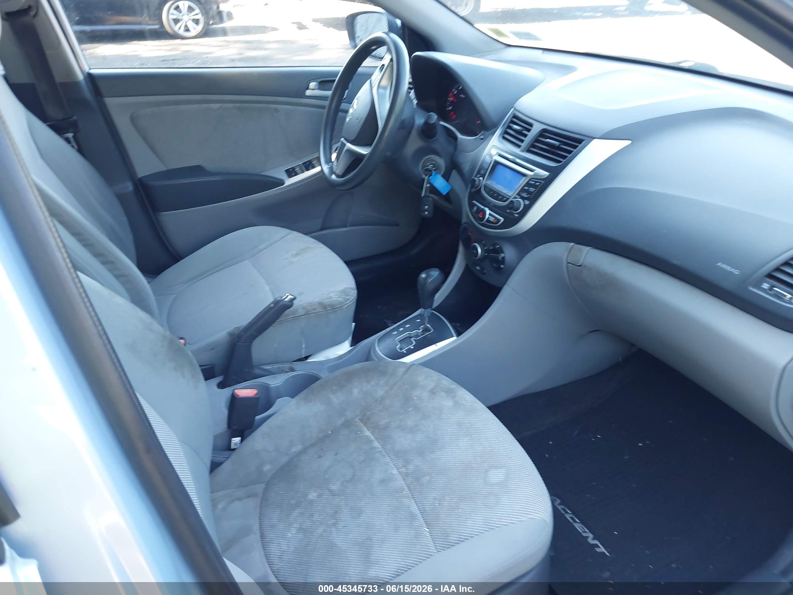 2013 Hyundai Accent Gs Gray vin: KMHCT5AE6DU135649
