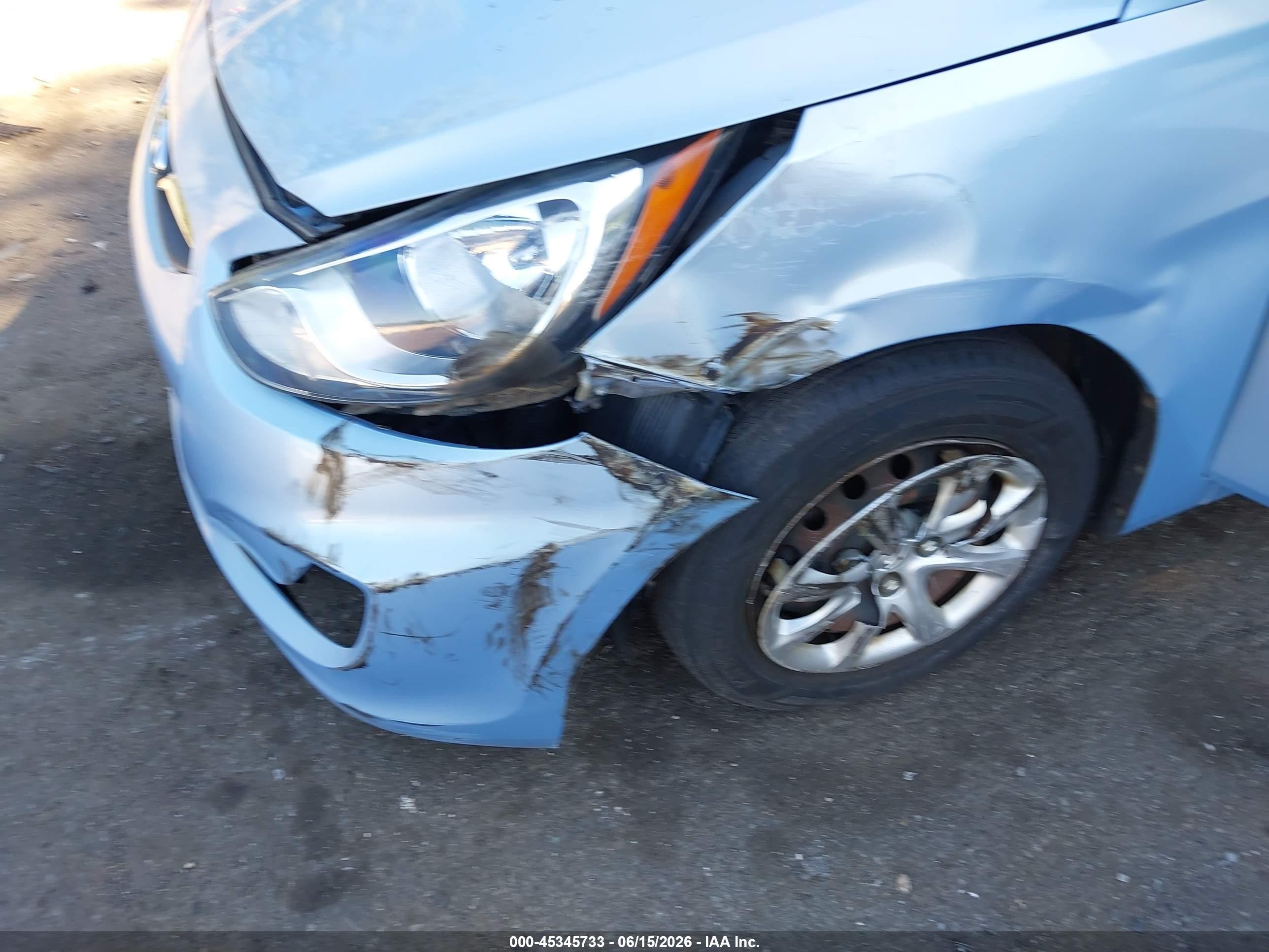 2013 Hyundai Accent Gs Gray vin: KMHCT5AE6DU135649