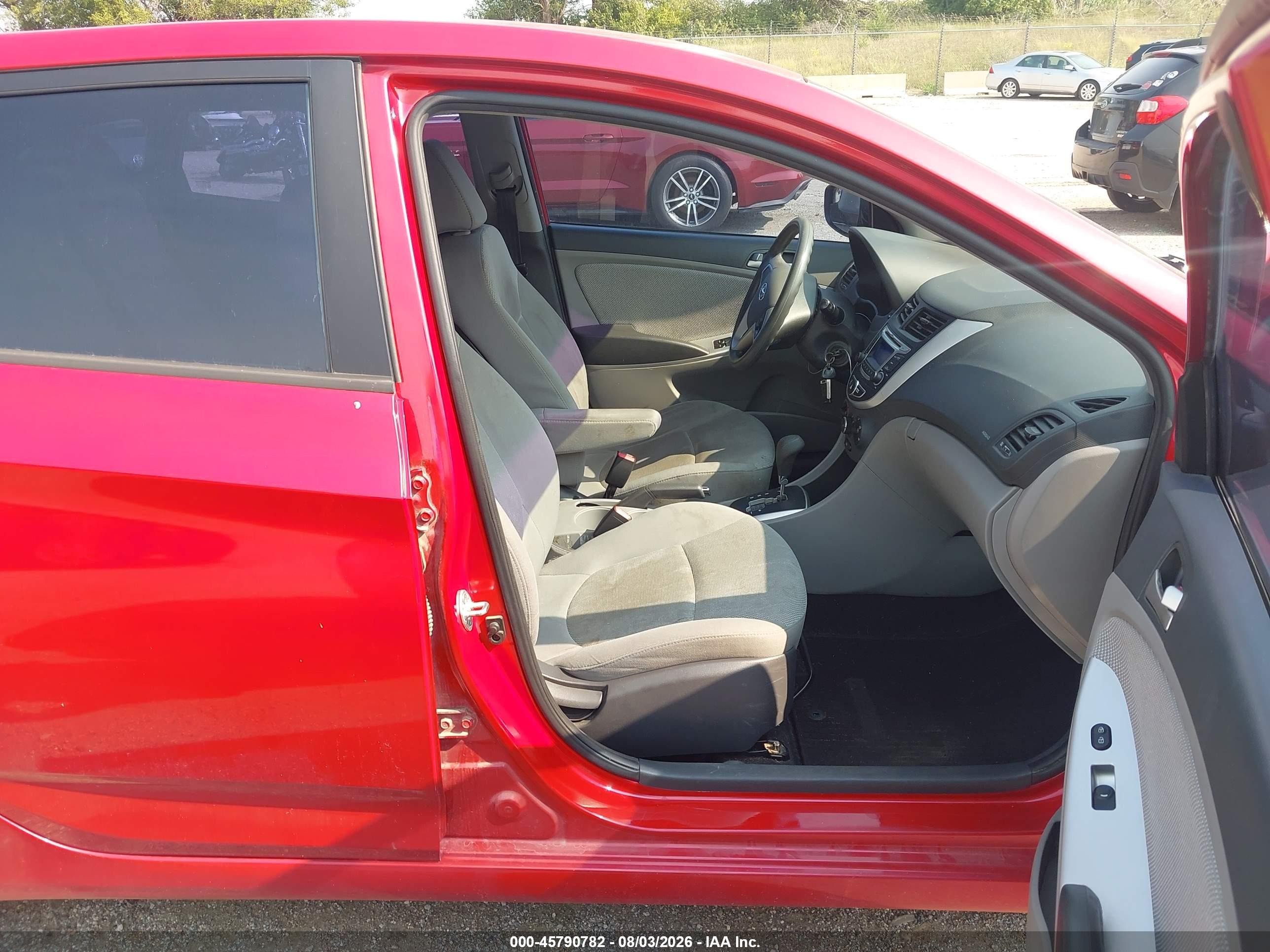 2014 Hyundai Accent Gs Red vin: KMHCT5AE6EU166367