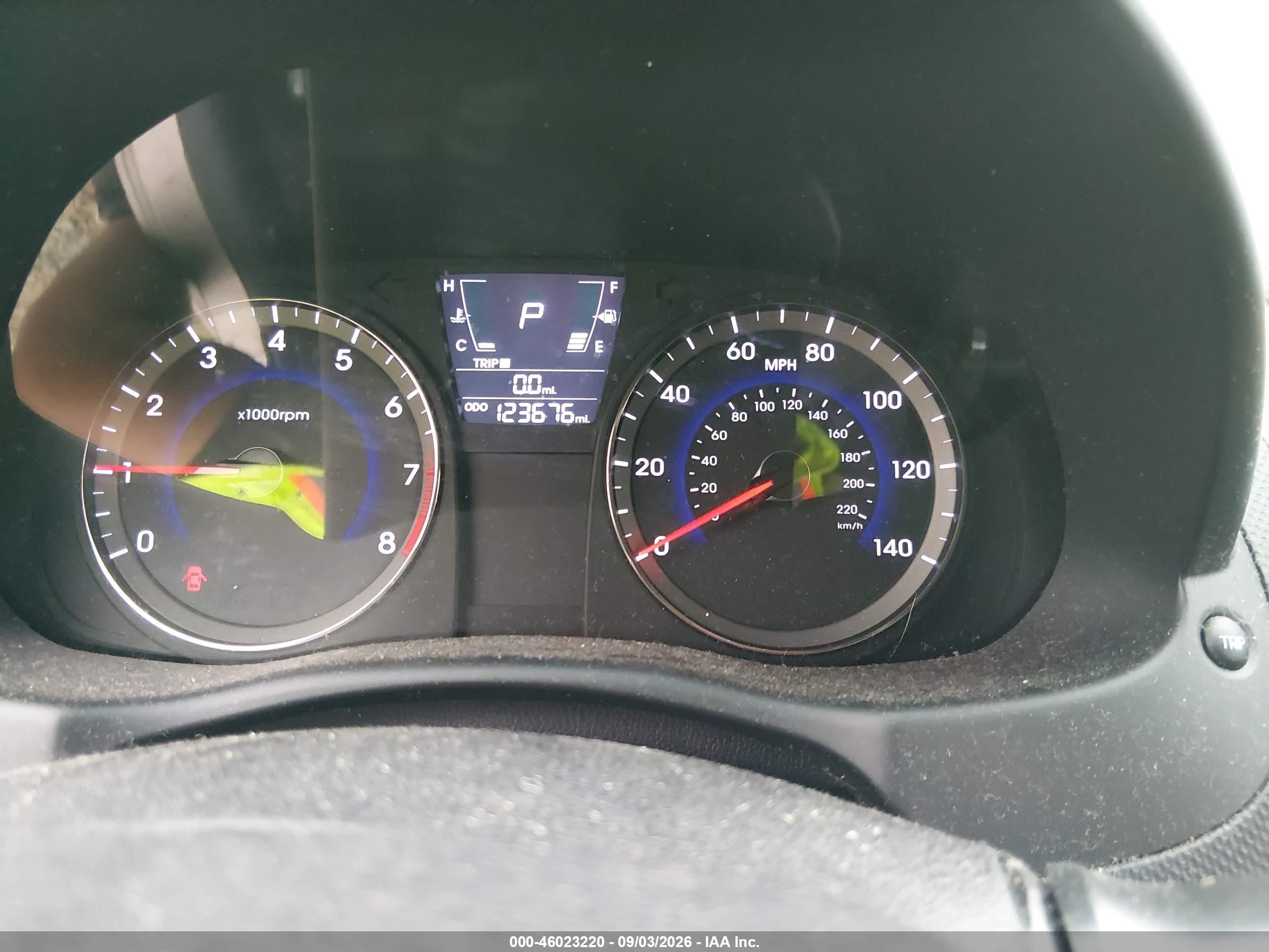 2014 Hyundai Accent Gs Gold vin: KMHCT5AE6EU181418