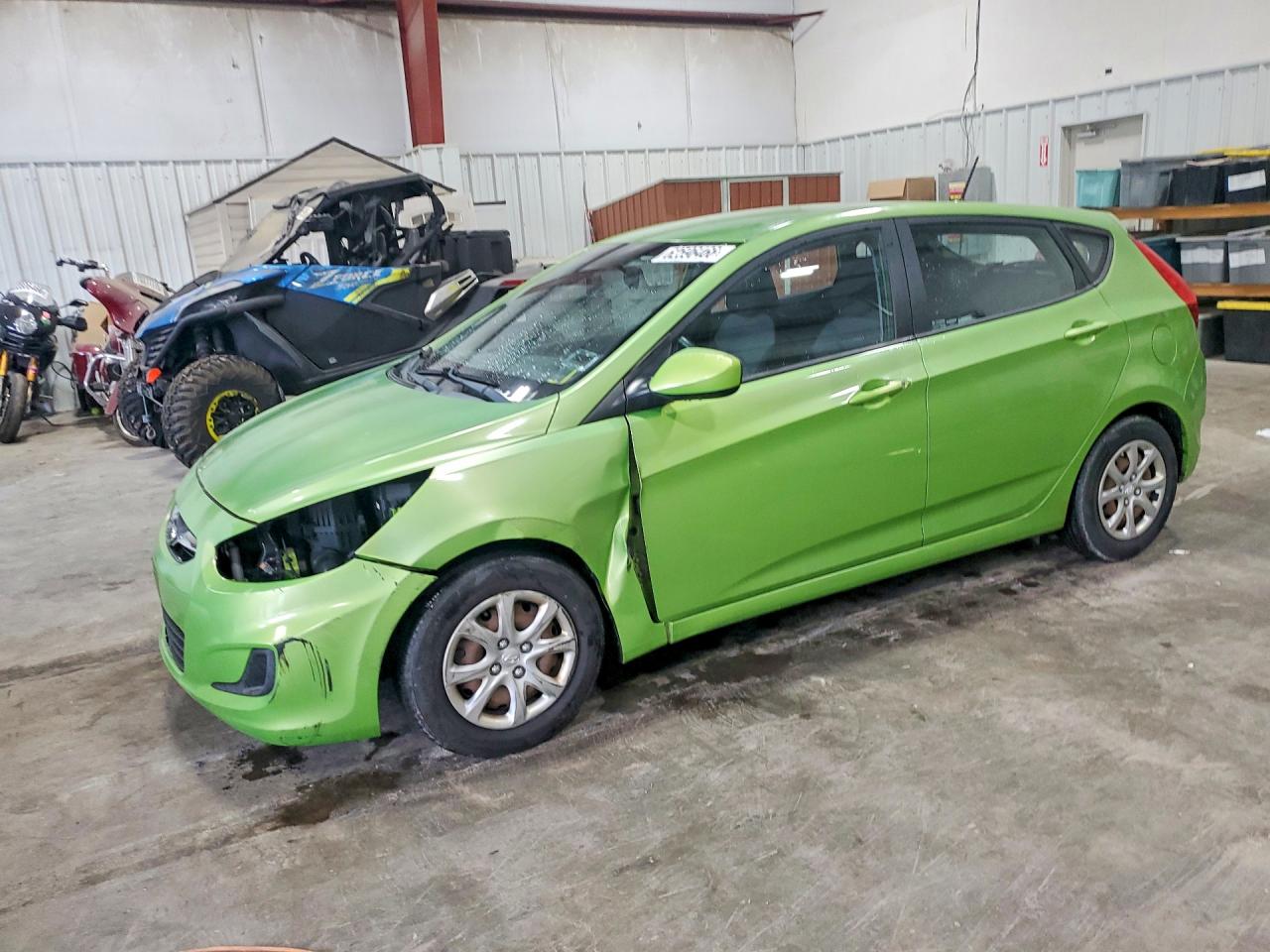 2014 Hyundai Accent Gs Green vin: KMHCT5AE6EU185744