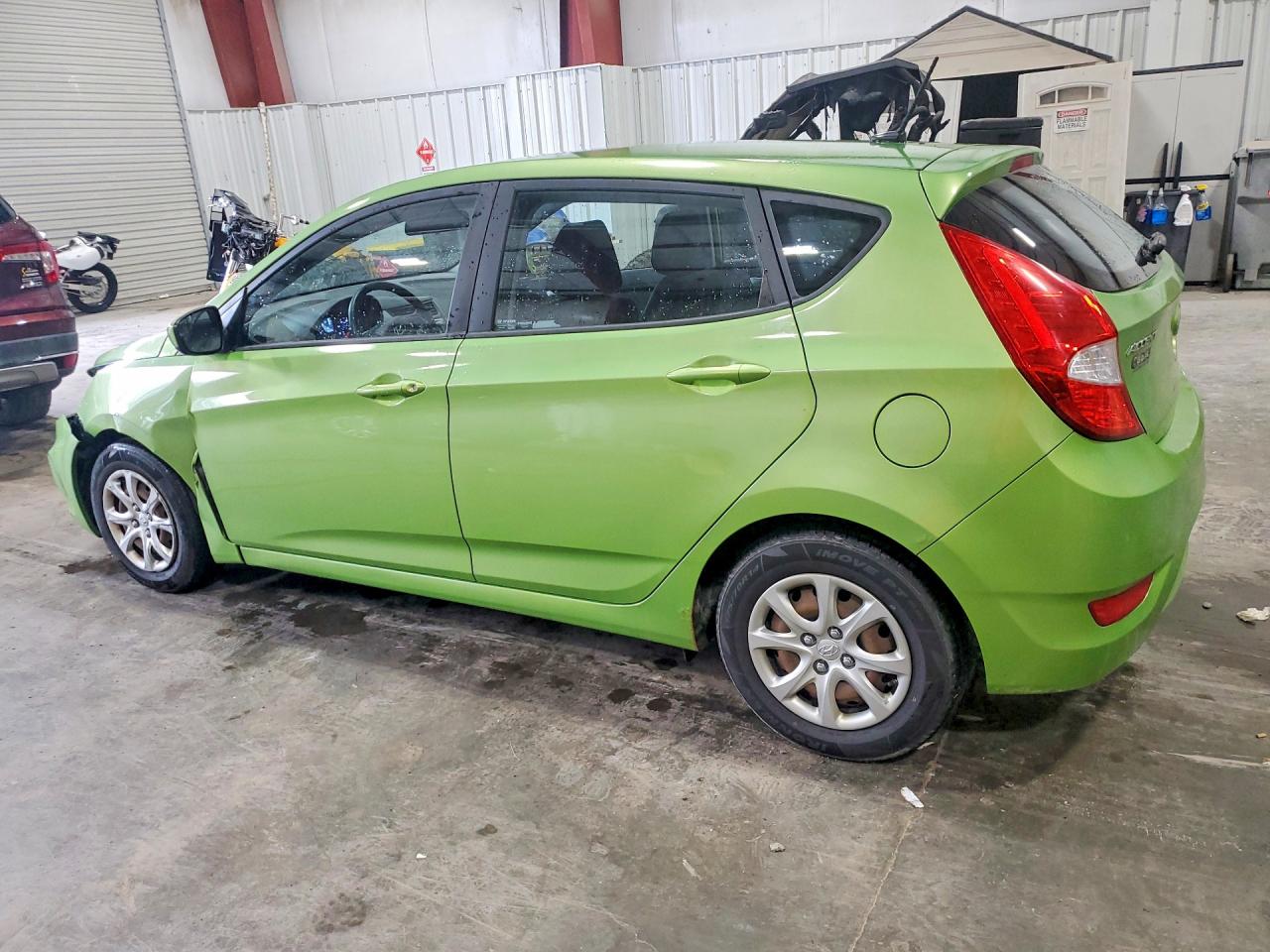 2014 Hyundai Accent Gs Green vin: KMHCT5AE6EU185744