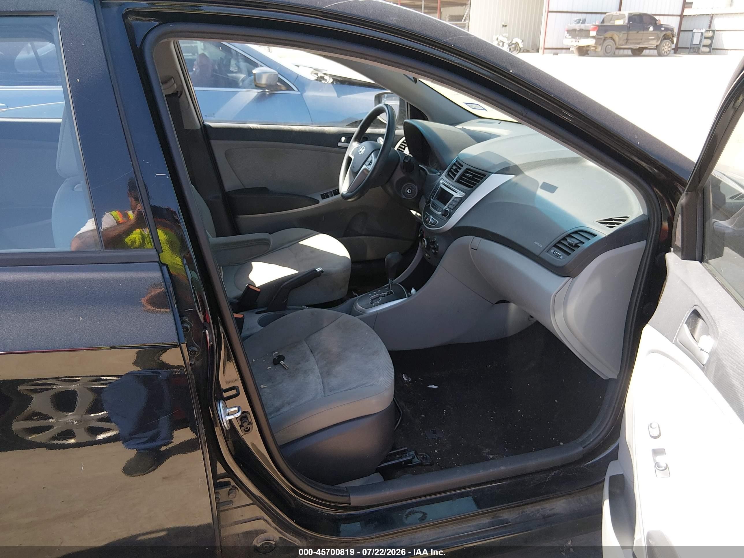 2014 Hyundai Accent Gs Black vin: KMHCT5AE6EU194752