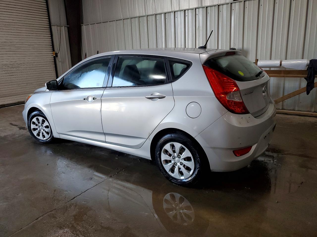 2015 Hyundai Accent Gs Silver vin: KMHCT5AE6FU232224