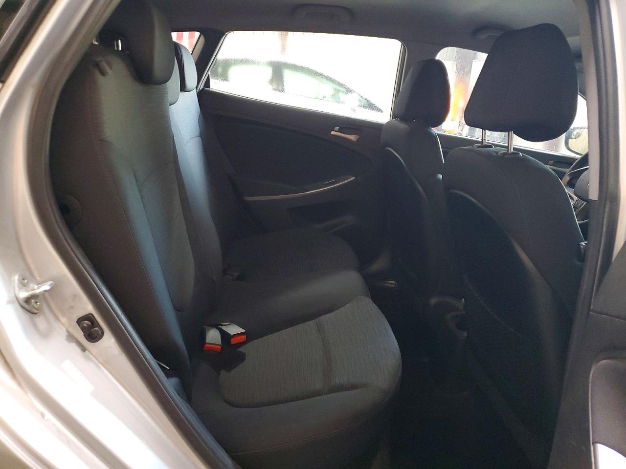 2015 Hyundai Accent Gs Silver vin: KMHCT5AE6FU232224